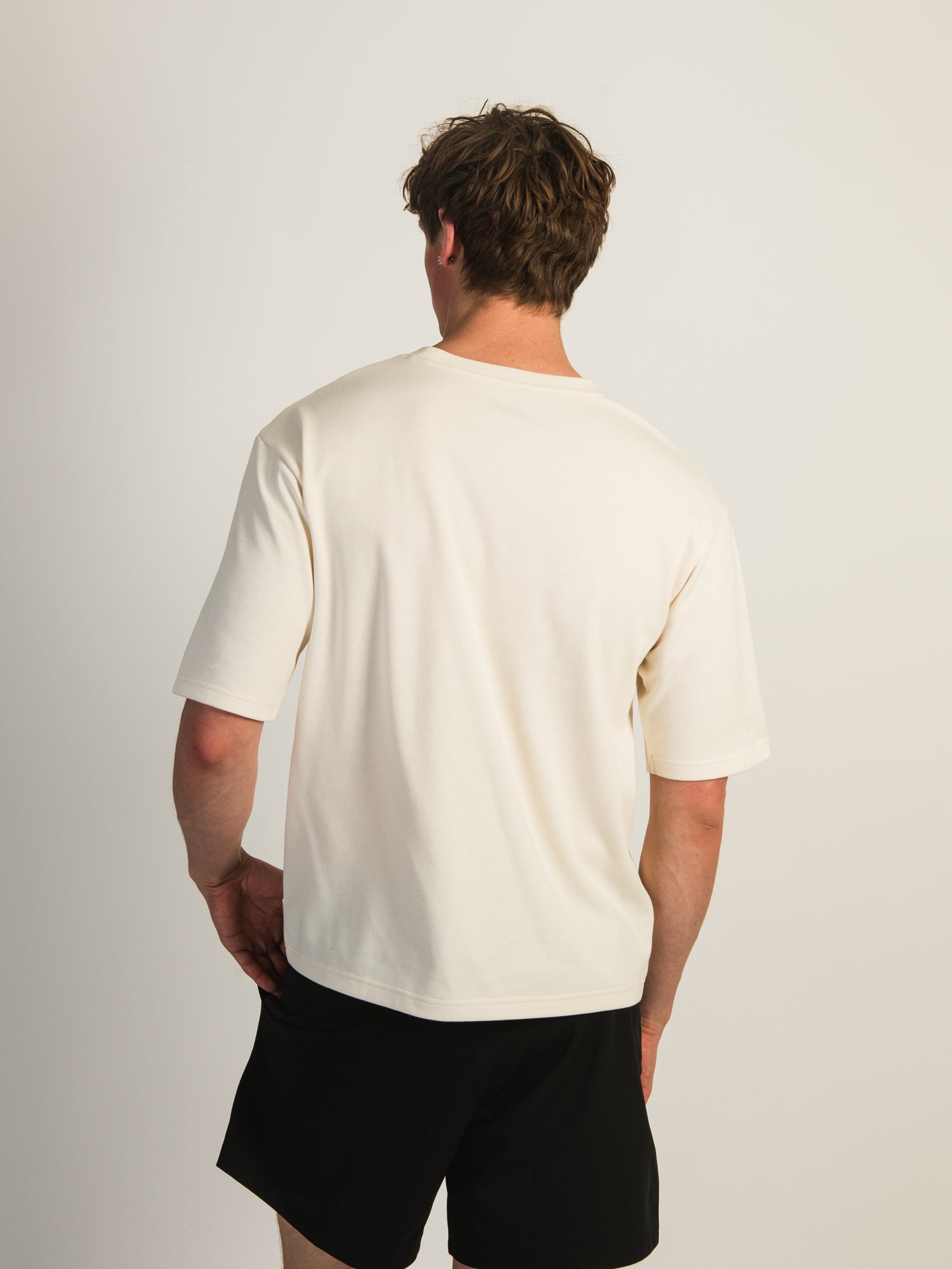BOXY FIT TEE in Cream - Women's Oversized Casual T-Shirt for Everyday Wear | Perfect for Street Style, Layering & Comfortable Outfits