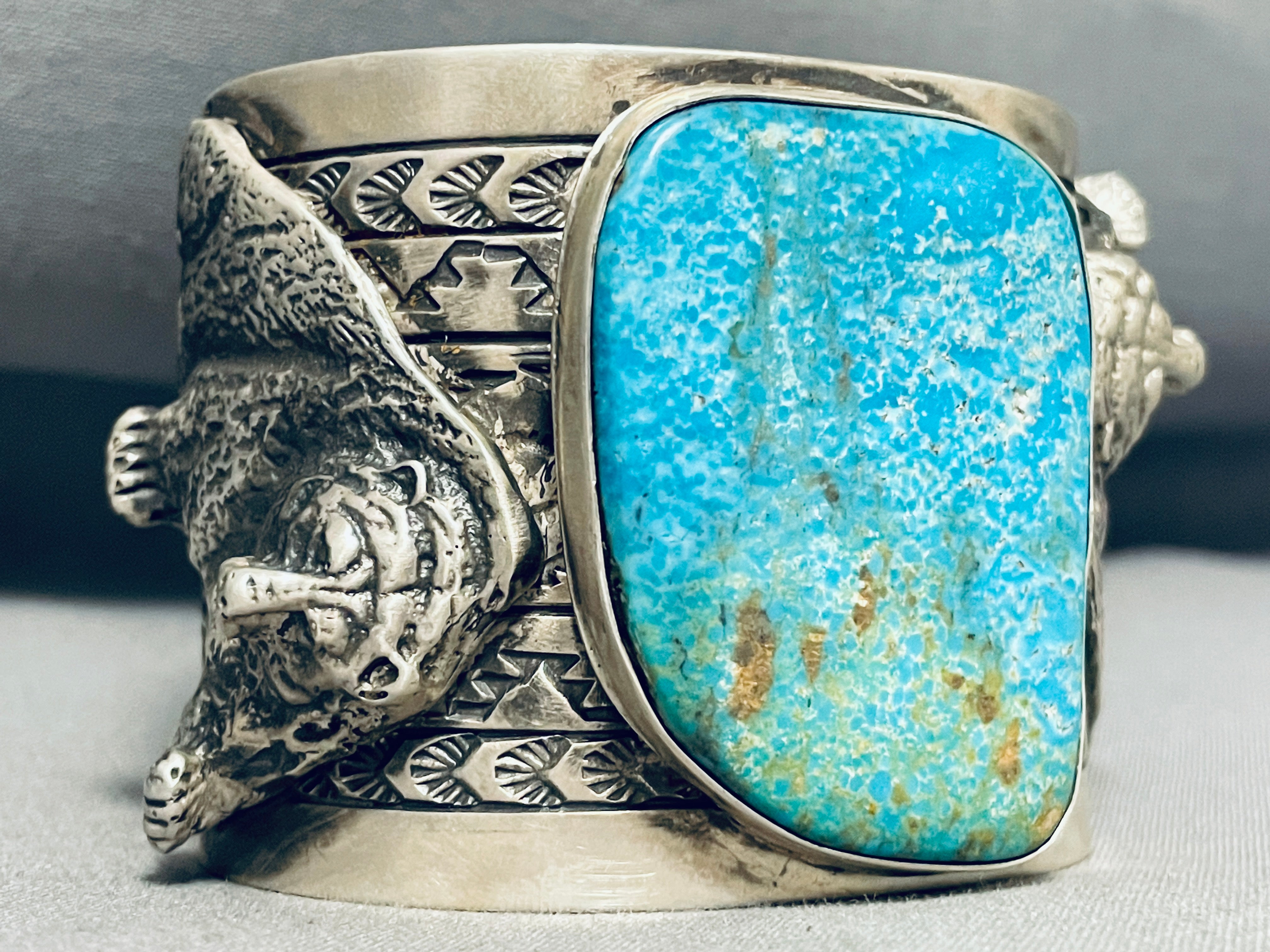 181 Grams Navajo Sterling Silver Turquoise Cuff Bracelet - Handmade Native American Jewelry for Women, Boho Chic Accessory, Perfect for Festivals & Special Occasions