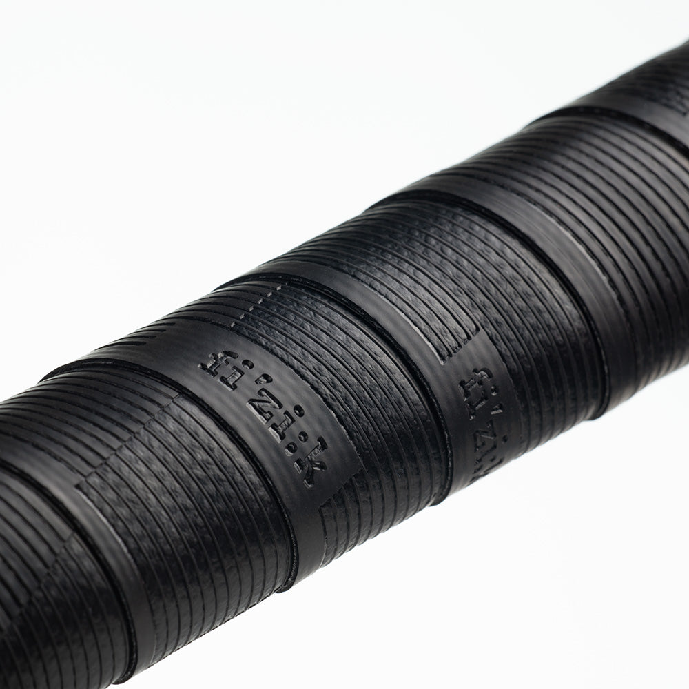 Fizik Vento Solocush 2.7mm Tacky Bar Tape - Premium Bicycle Handlebar Grip Tape for Road Bikes, Mountain Bikes & Commuting - Non-Slip, Comfortable & Durable Cycling Accessory for Long Rides & Performance Training