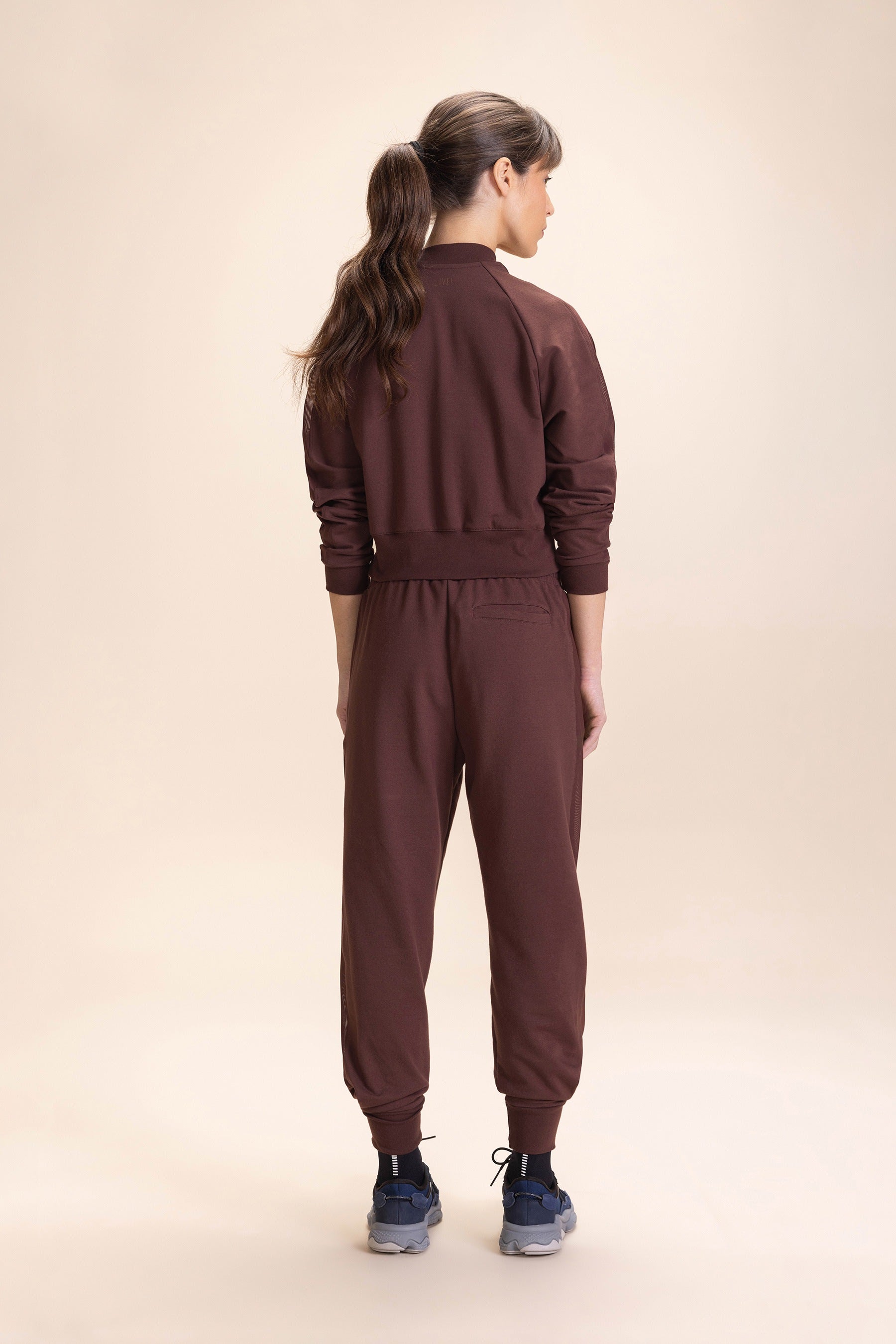 Stylish Raglan Jog Jacket for Men & Women - Comfortable Lightweight Running Hoodie - Perfect for Gym, Workouts & Casual Wear
