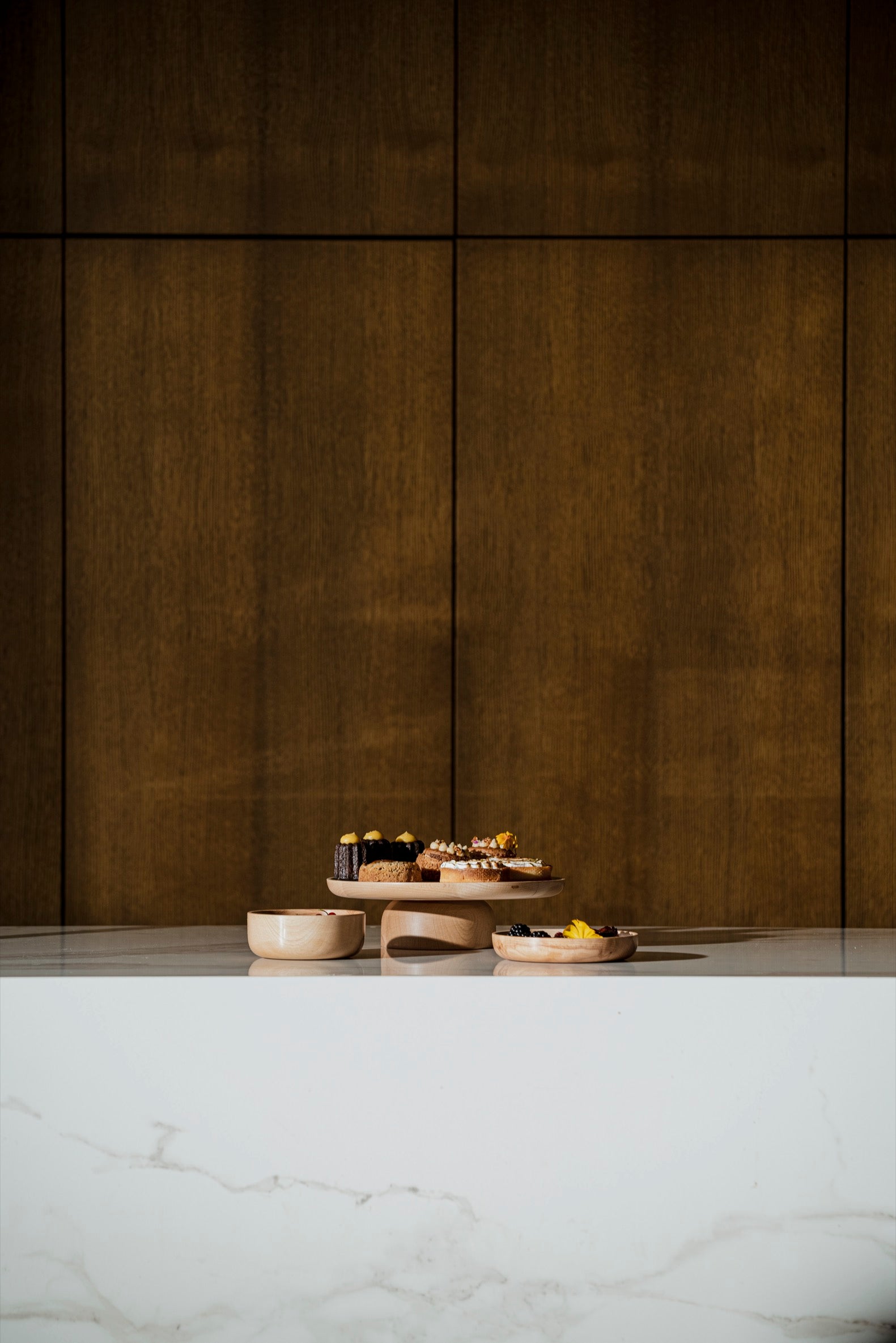 Oul Elegant Serving Platter and Bowls Set - Perfect for Entertaining, Parties, and Holiday Gatherings