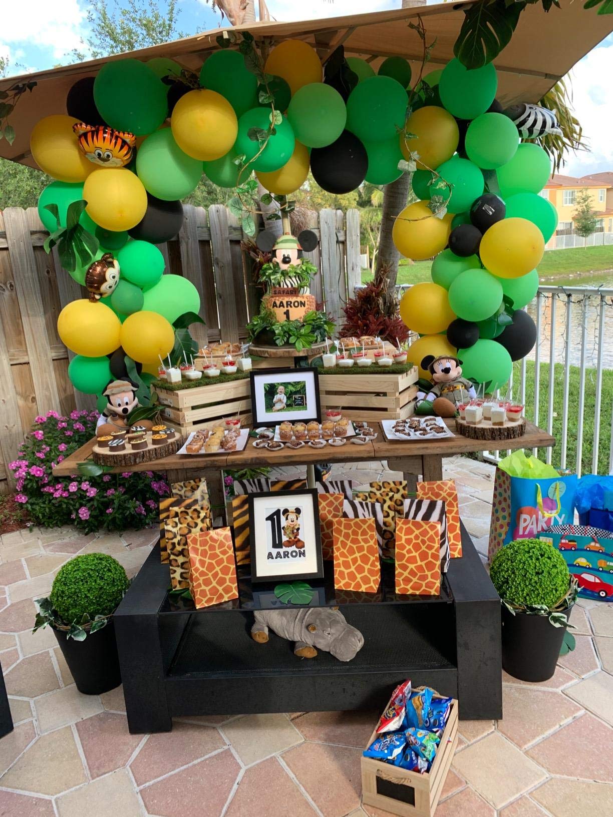 70PCS Jungle Safari Party Balloons Decoration Kit - Animal Print Balloon Arch & Baby Shower Supplies for Kids Birthday, Zoo Theme Party Decor (16 Feet) - Perfect for Jungle-Themed Birthday Parties, Baby Showers & Safari Events