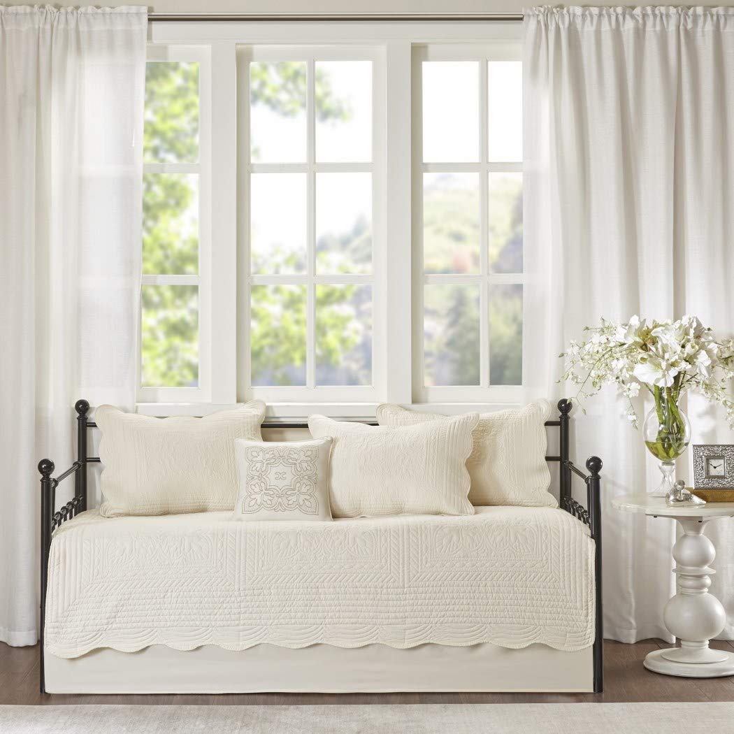 6 Piece Ivory Floral Daybed Cover Set - Geometric Coastal French Country Shabby Chic Motif with Scalloped Edges, Includes Bedskirt & Pillows - Soft Polyester Fabric for Guest Room, Nursery or Beach House Decor