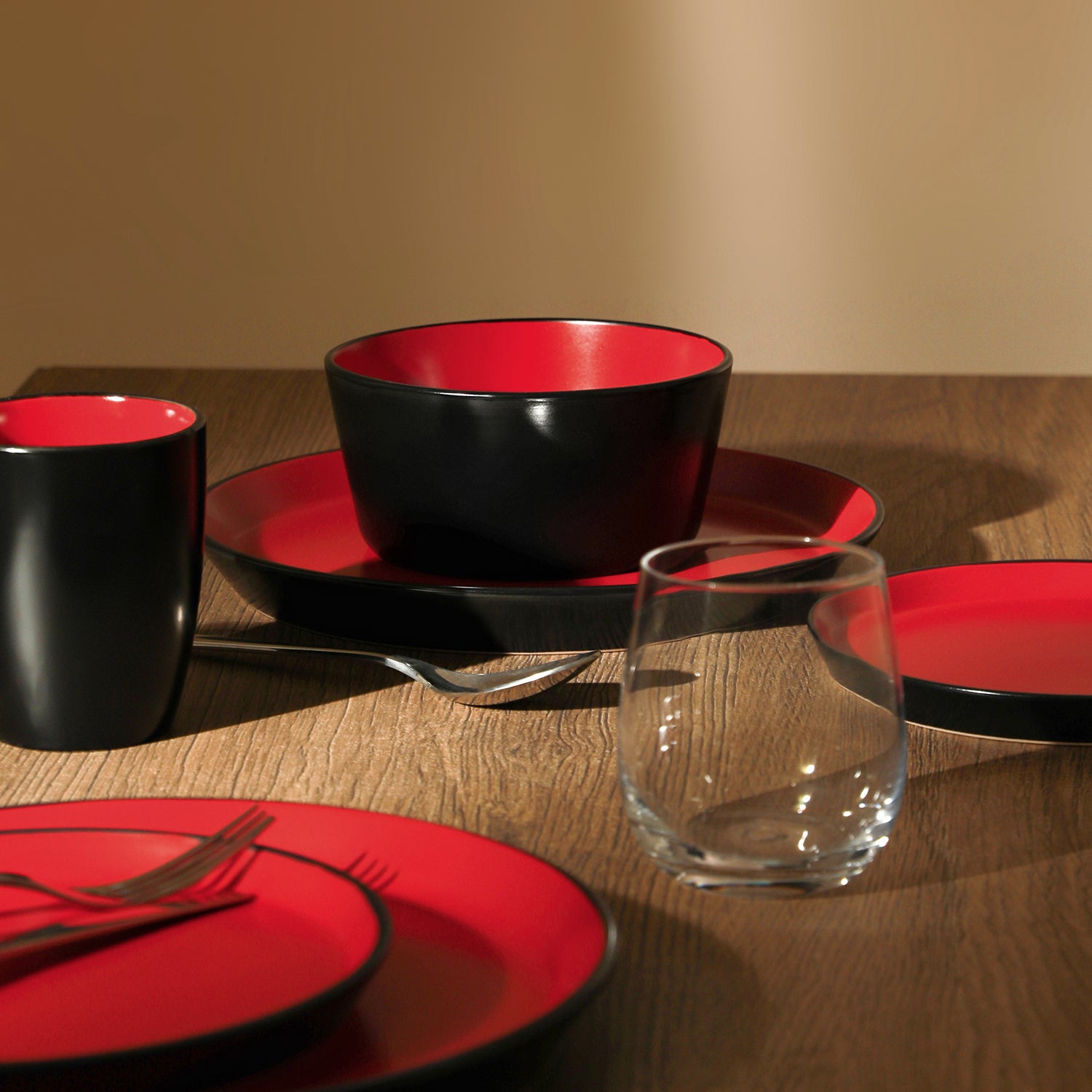 Premium Albie Stoneware Dinnerware Set - Elegant Red & Black 12-Piece Set for Stylish Dining | Perfect for Dinner Parties, Family Gatherings & Everyday Use