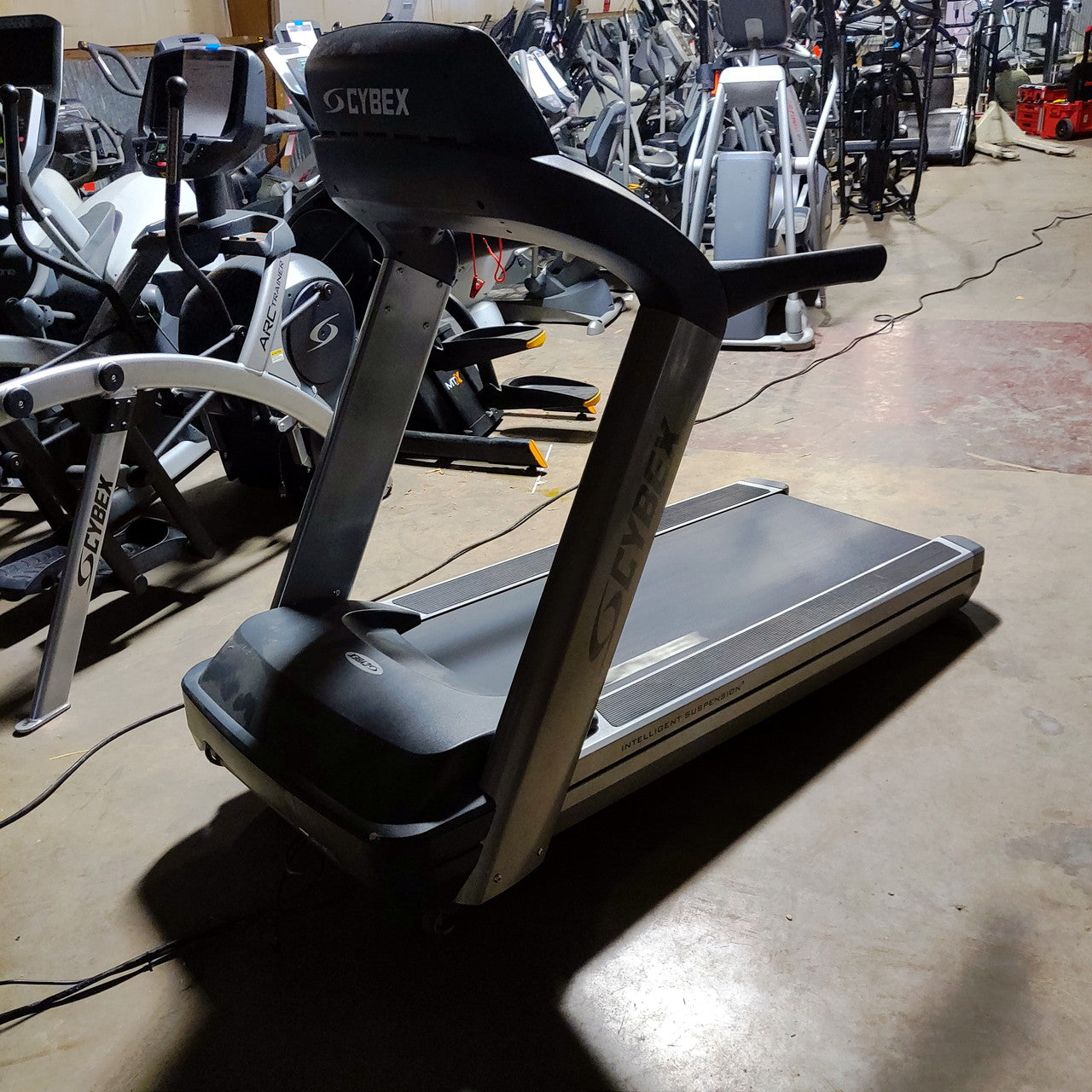 Cybex 625T Treadmill with E3 Console - Premium Home & Gym Running Machine for Cardio Workouts & Fitness Training