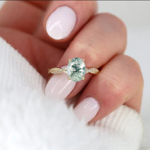 Elegant Oval Moss Agate Wedding Statement Ring for Women – Perfect for Bridal Jewelry, Engagement, and Special Occasions