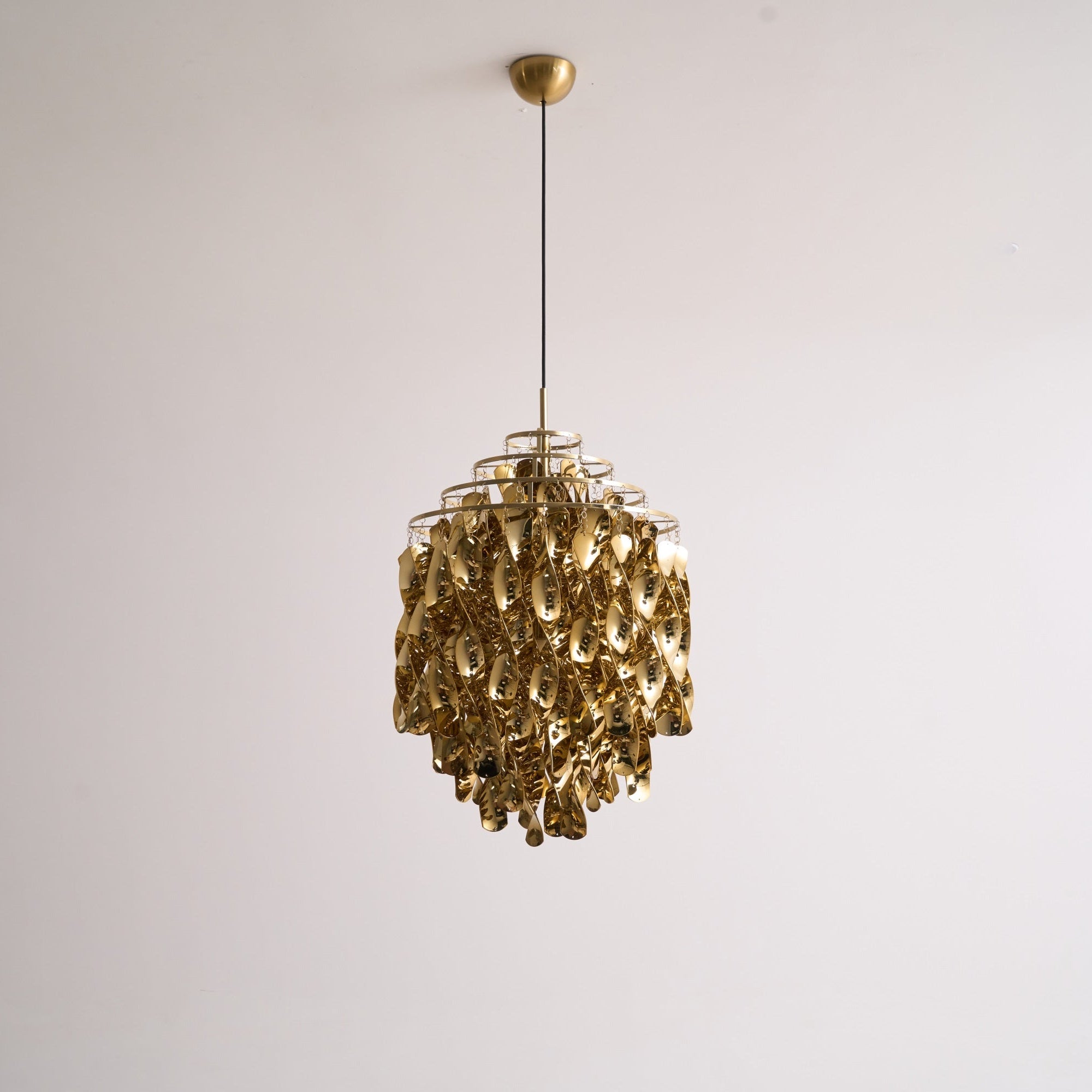 Maris Spiral Pendant Lamp - Modern Boho Ceiling Light Fixture for Living Room, Bedroom, or Dining Area Decor