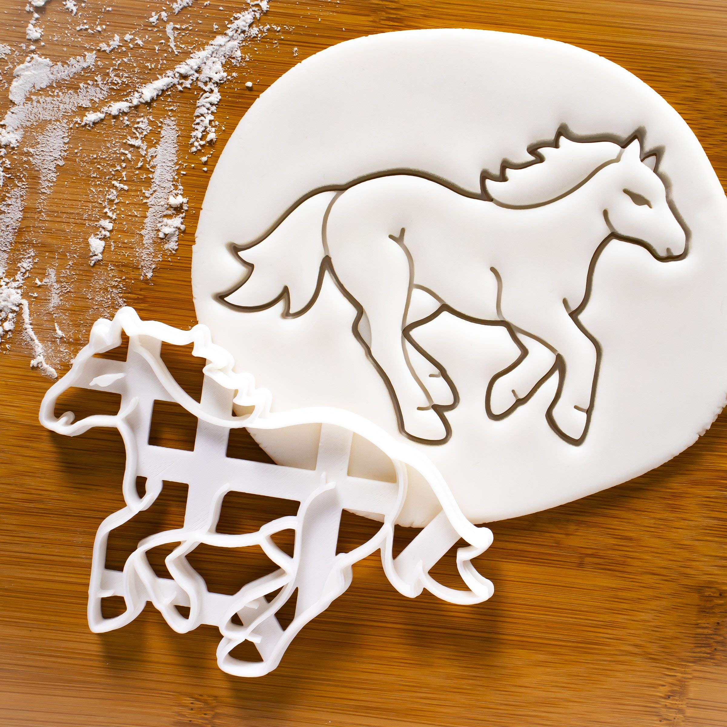 Horse Running Cookie Cutter - Stainless Steel 1 Piece for Baking, DIY Cookies, Cake Decorating - Perfect for Birthday Parties, Christmas, and Holiday Treats