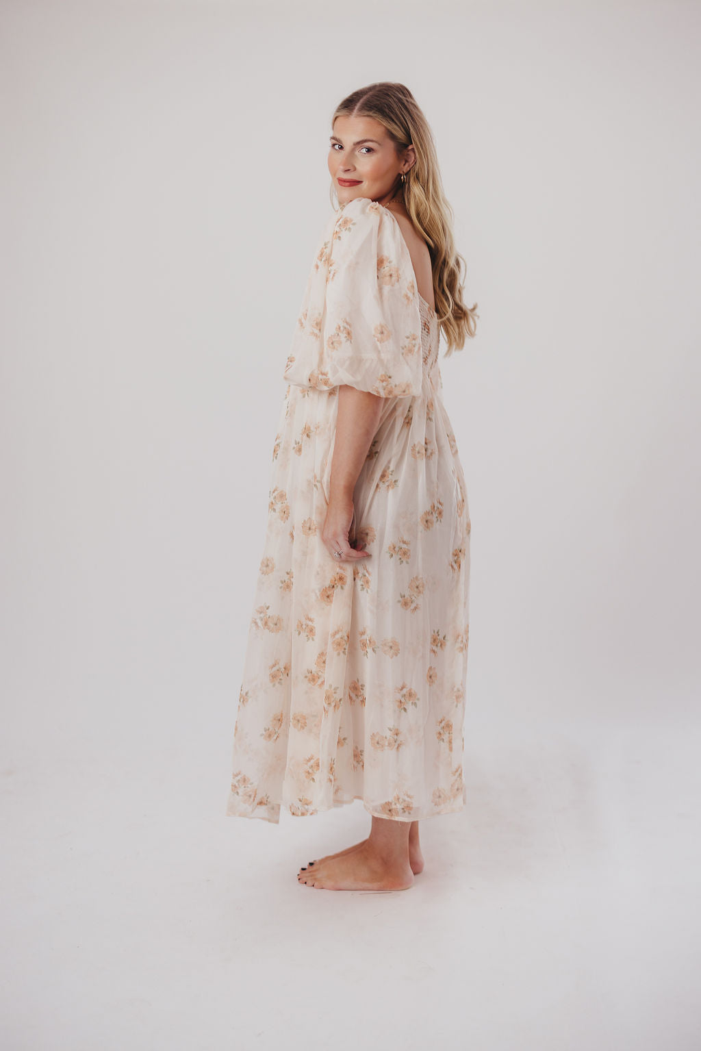 Harlow Maxi Dress in Taupe Floral - Bump Friendly Maternity Dress with Inclusive Sizing (S-3XL) | Perfect for Pregnancy, Beach Vacations & Special Occasions
