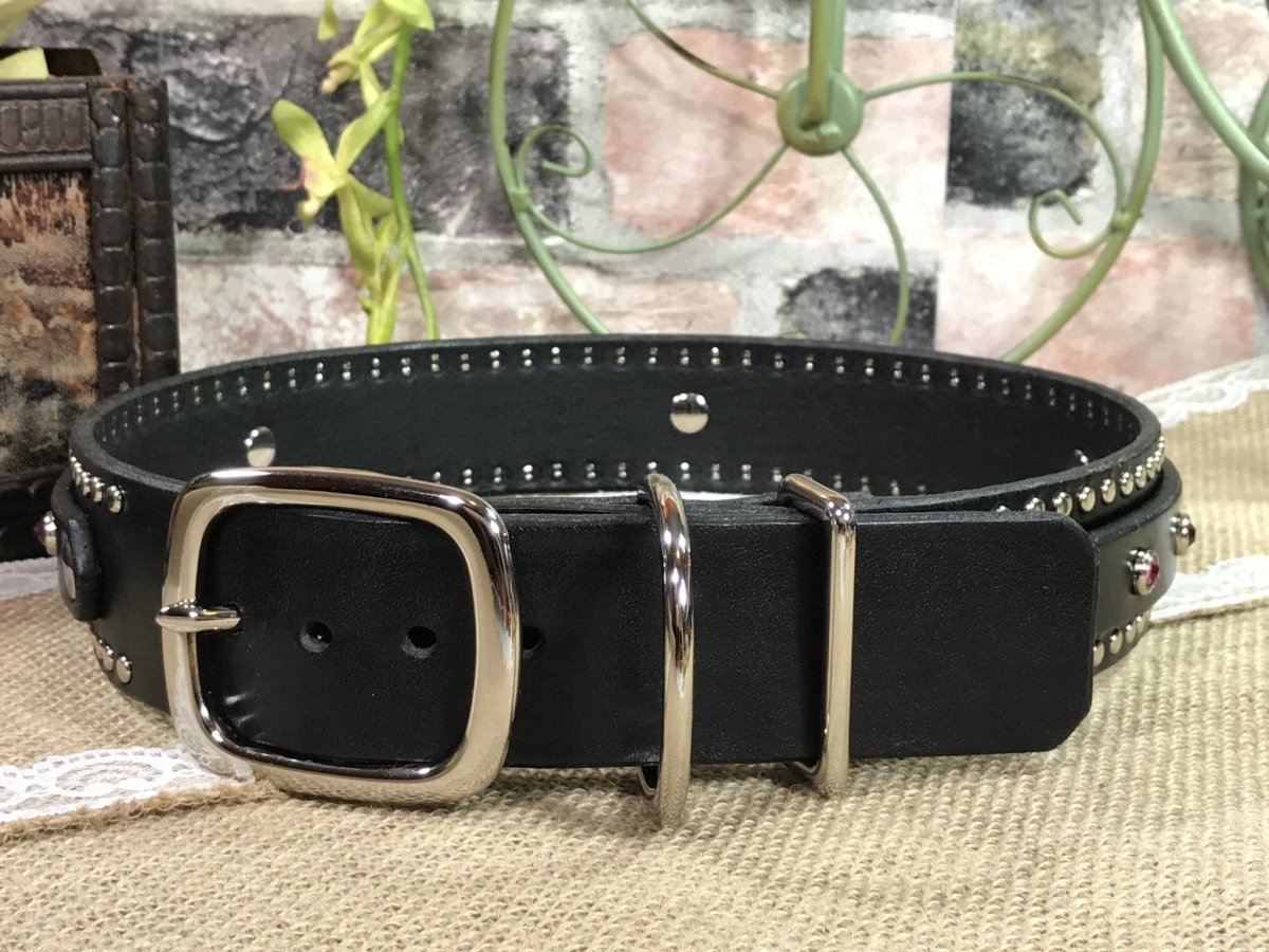 Premium Leather Dog Collar for Small & Medium Dogs - Adjustable, Stylish & Durable Pet Collar with Metal Buckle - Perfect for Daily Walks, Training & Outdoor Adventures