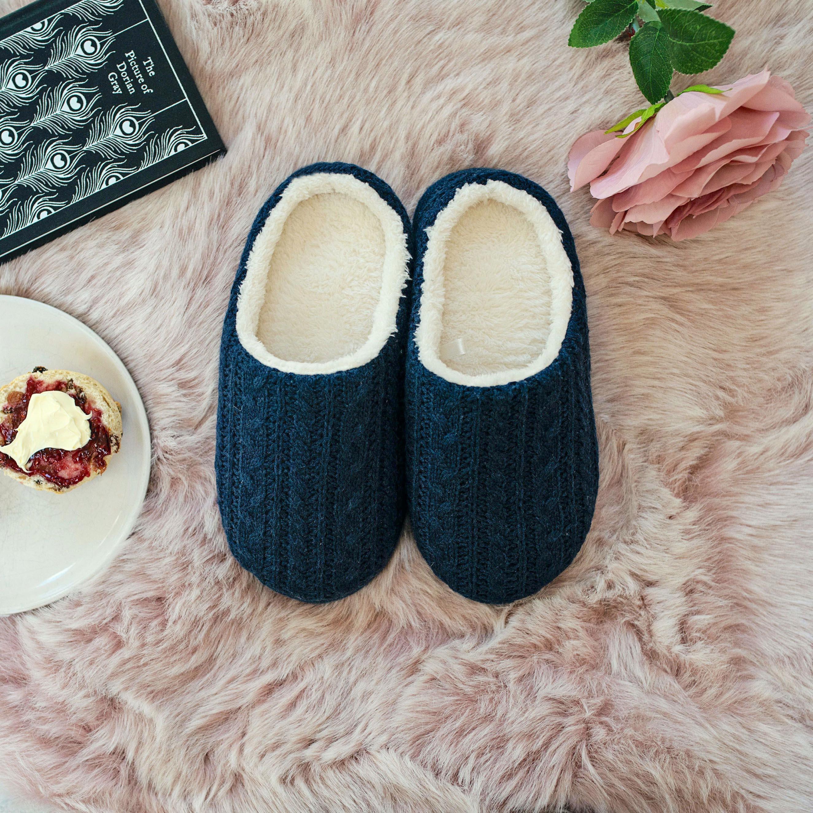 Cozy Women's Cable Knit Slippers - Warm Indoor/Outdoor House Shoes for Winter Comfort - Perfect for Home, Office & Relaxation