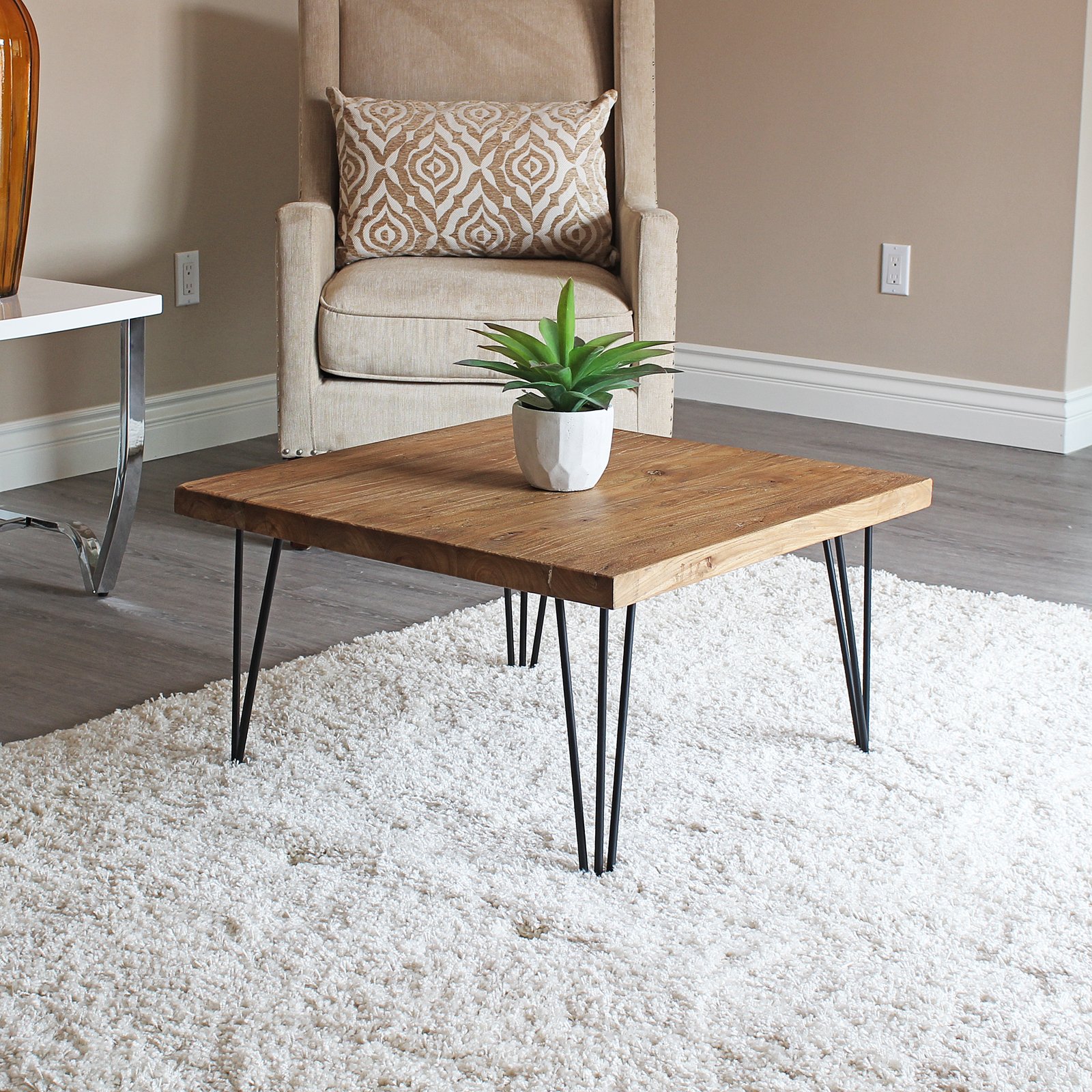 Rustic Elm Coffee Table 27.5