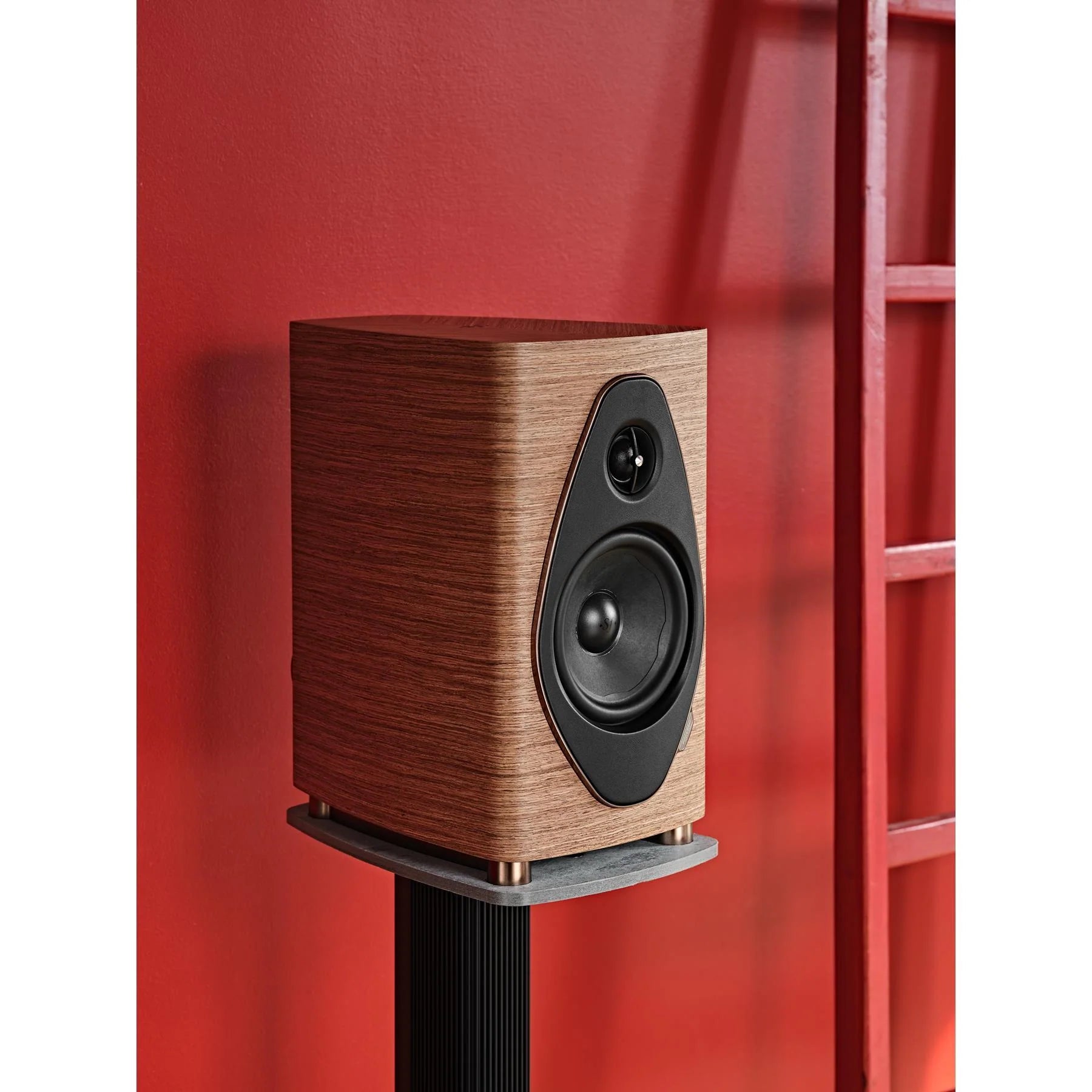 Sonus Faber Sonetto II G2 Bookshelf Speakers - Premium HiFi Audio System for Home Theater & Music Listening (Pair) - Perfect for Living Room, Studio & Audiophile Setup