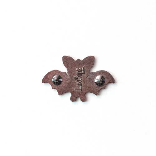 Brown Bat Enamel Pin - Gothic Jewelry for Jackets, Bags & Backpacks - Perfect for Halloween & Goth Fashion Accessories