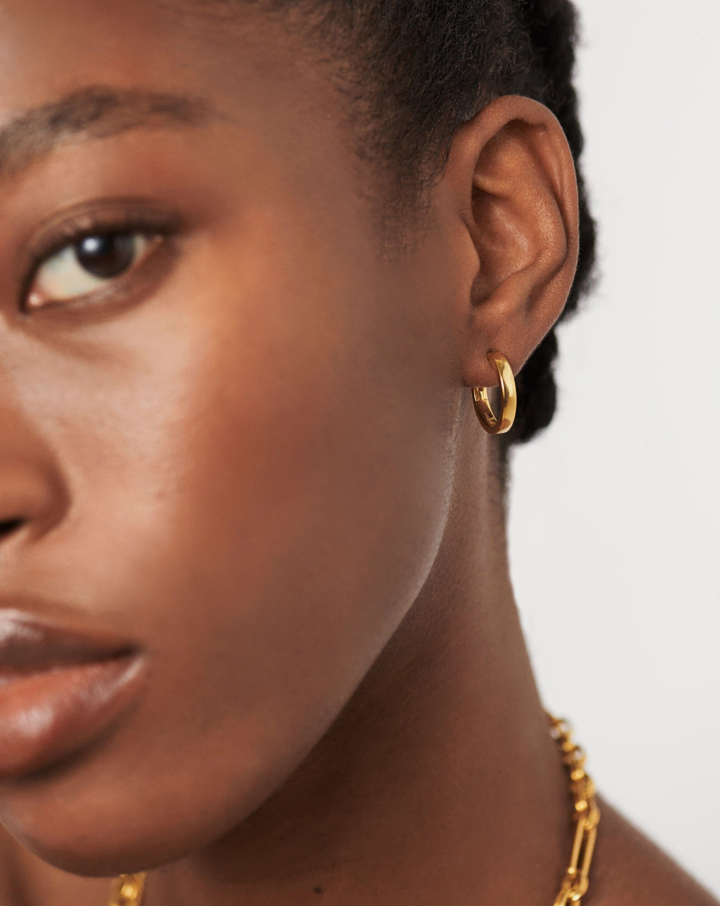 Classic Small Hoop Earrings for Women - 18k Gold Vermeil Minimalist Dainty Everyday Jewelry | Perfect for Work, Date Night & Casual Outfits