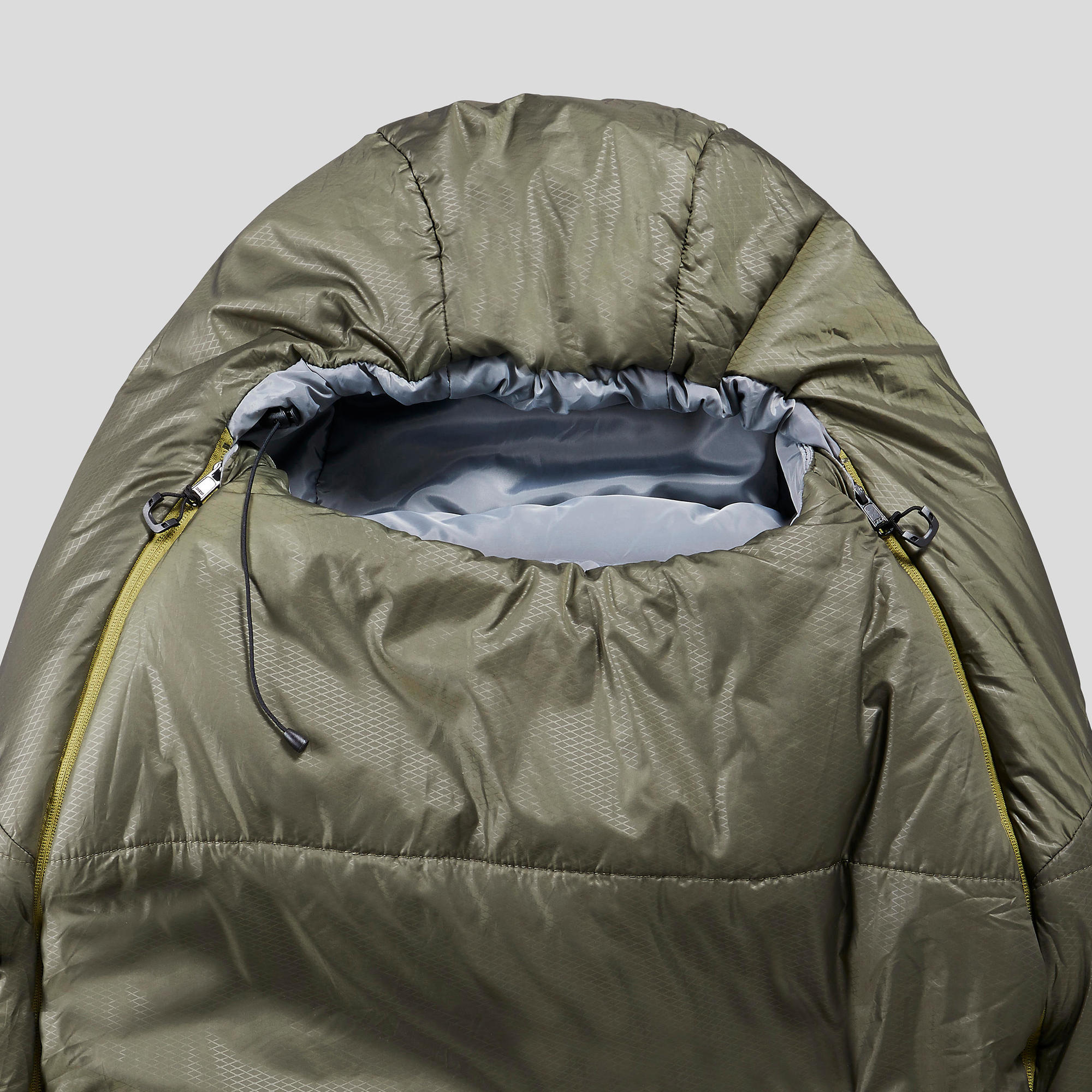 Forclaz MT500 Backpacking Sleeping Bag - Lightweight & Water-Resistant Polyester for 32°F Camping - Perfect for Hiking, Backpacking & Outdoor Adventures