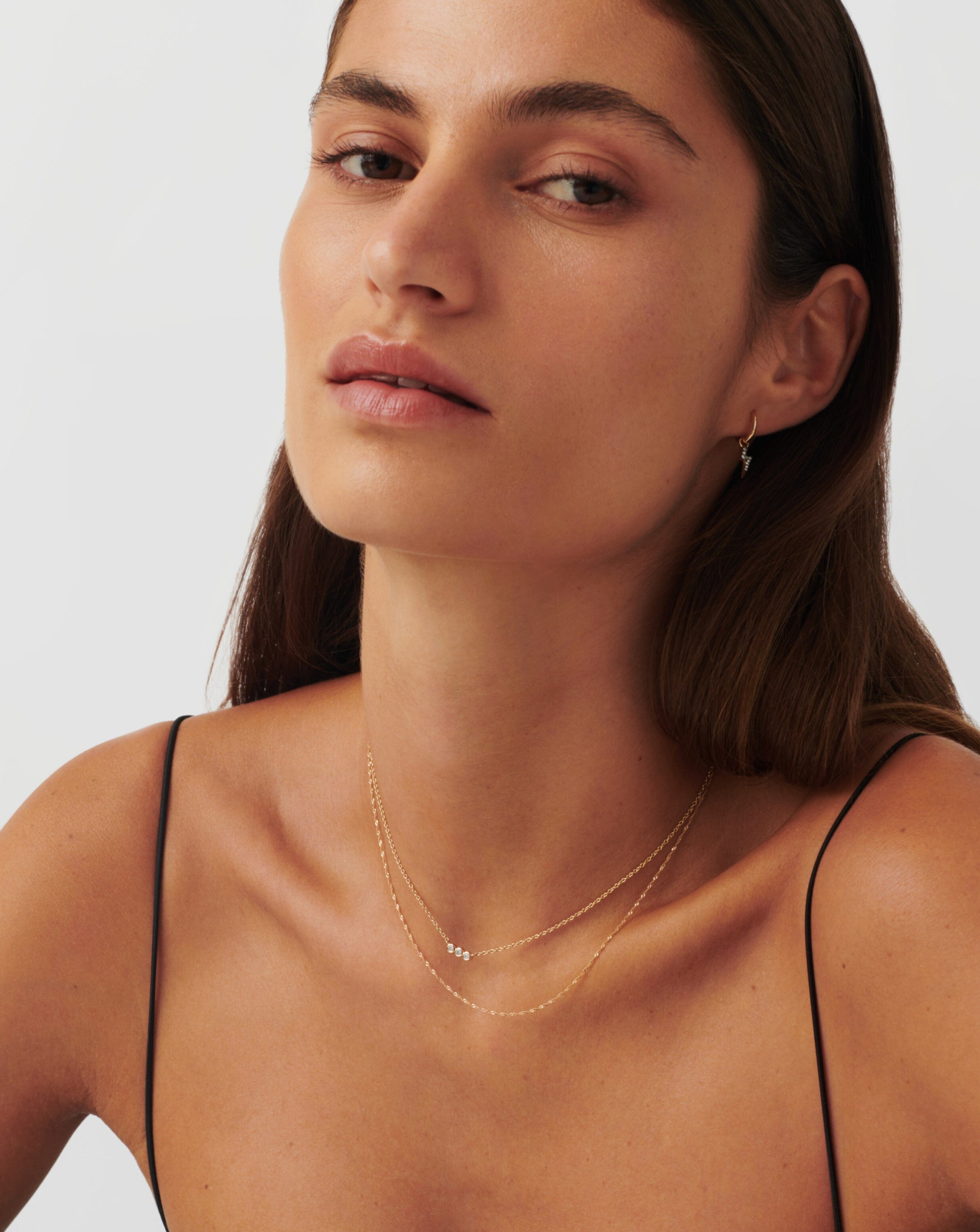 Elegant Twisted Short Chain Necklace for Women - Trendy Layered Minimalist Jewelry - Perfect for Everyday Wear, Office & Date Night