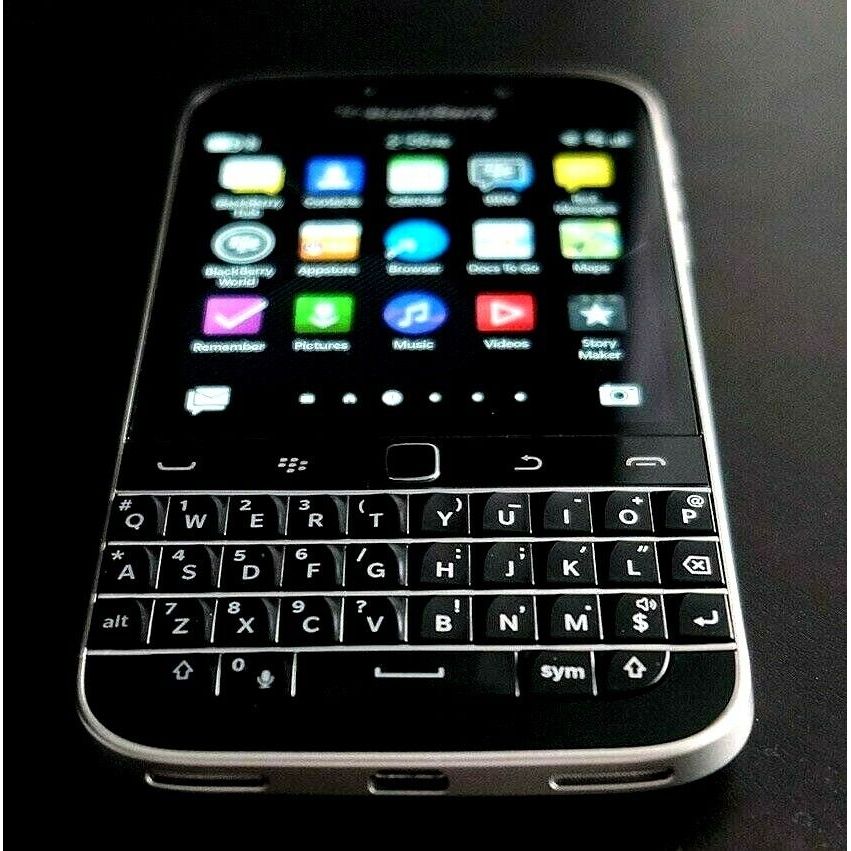 BlackBerry Classic Q20 SQC100-2 16GB GSM Unlocked 4G LTE Smartphone with QWERTY Keyboard - Perfect for Business Professionals & Secure Mobile Communication