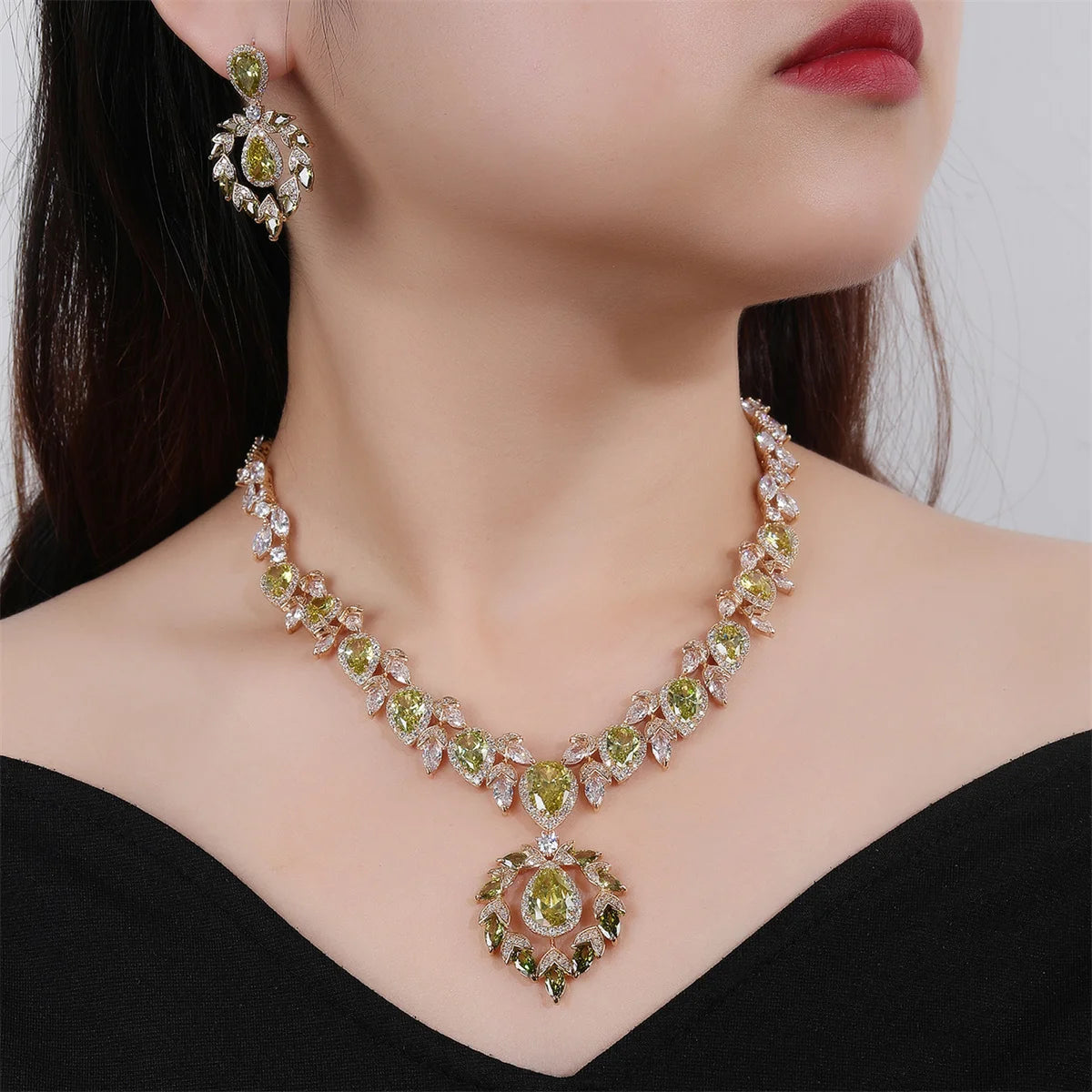 Luxury Bridal Jewelry Set - Stunning Waterdrop Cubic Zirconia Wedding Necklace & Earrings Set for Women - Perfect for Bridal Party, Engagement & Formal Occasions