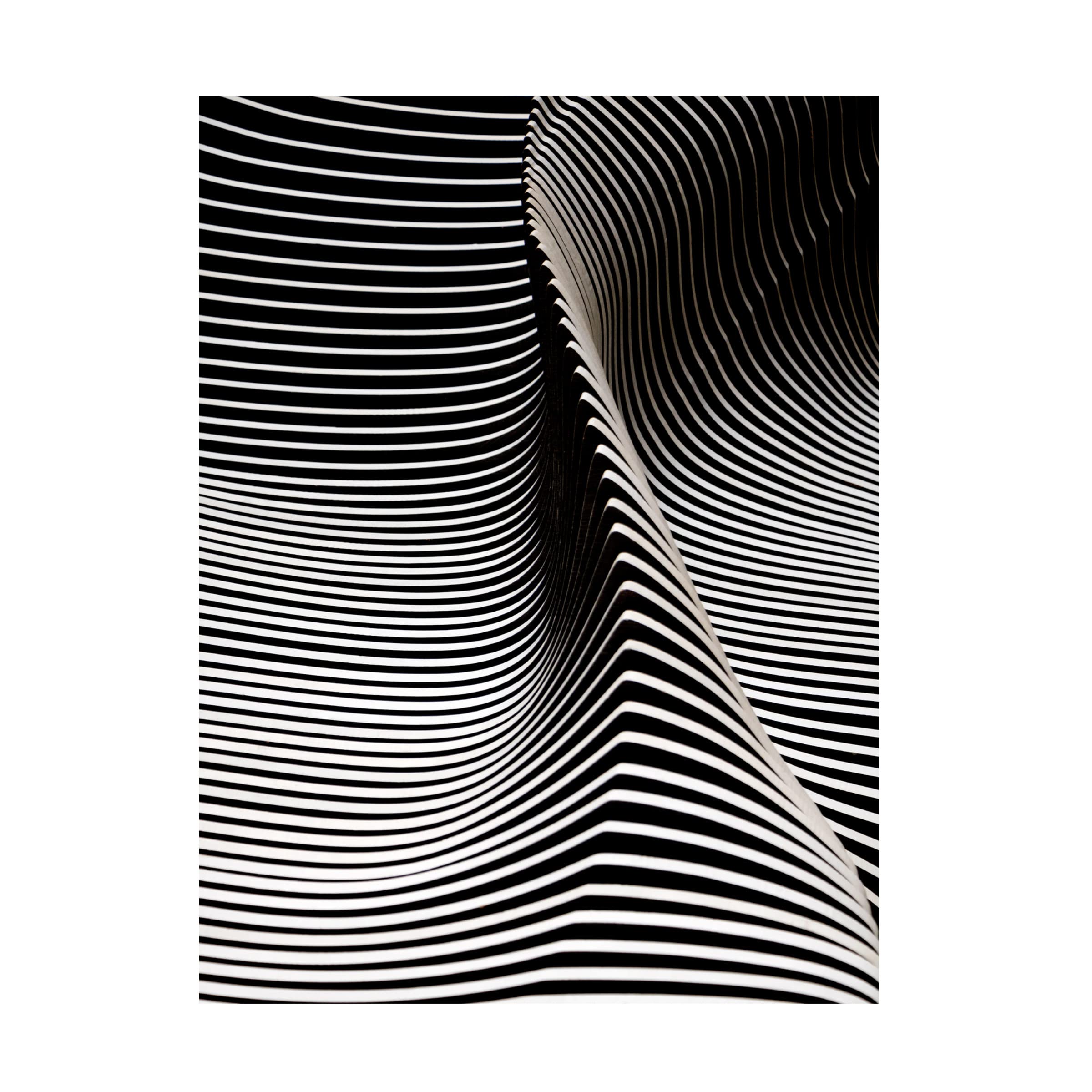 Trademark Fine Art 'Wave 2' Canvas Wall Art Print by Behnamnasri - Modern Ocean Wave Painting for Living Room, Bedroom & Office Decor