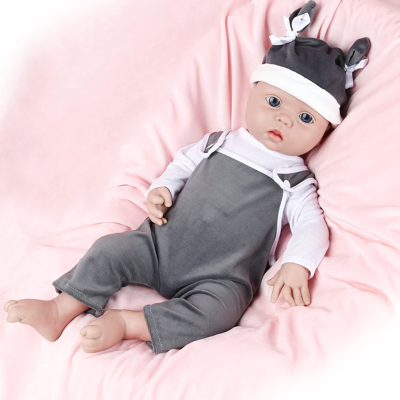 IVITA 18 Inch Realistic Silicone Reborn Baby Doll Boy - Non-Toxic & Hypoallergenic - Perfect for Gift, Nursery Decor, Photography Props & Playtime