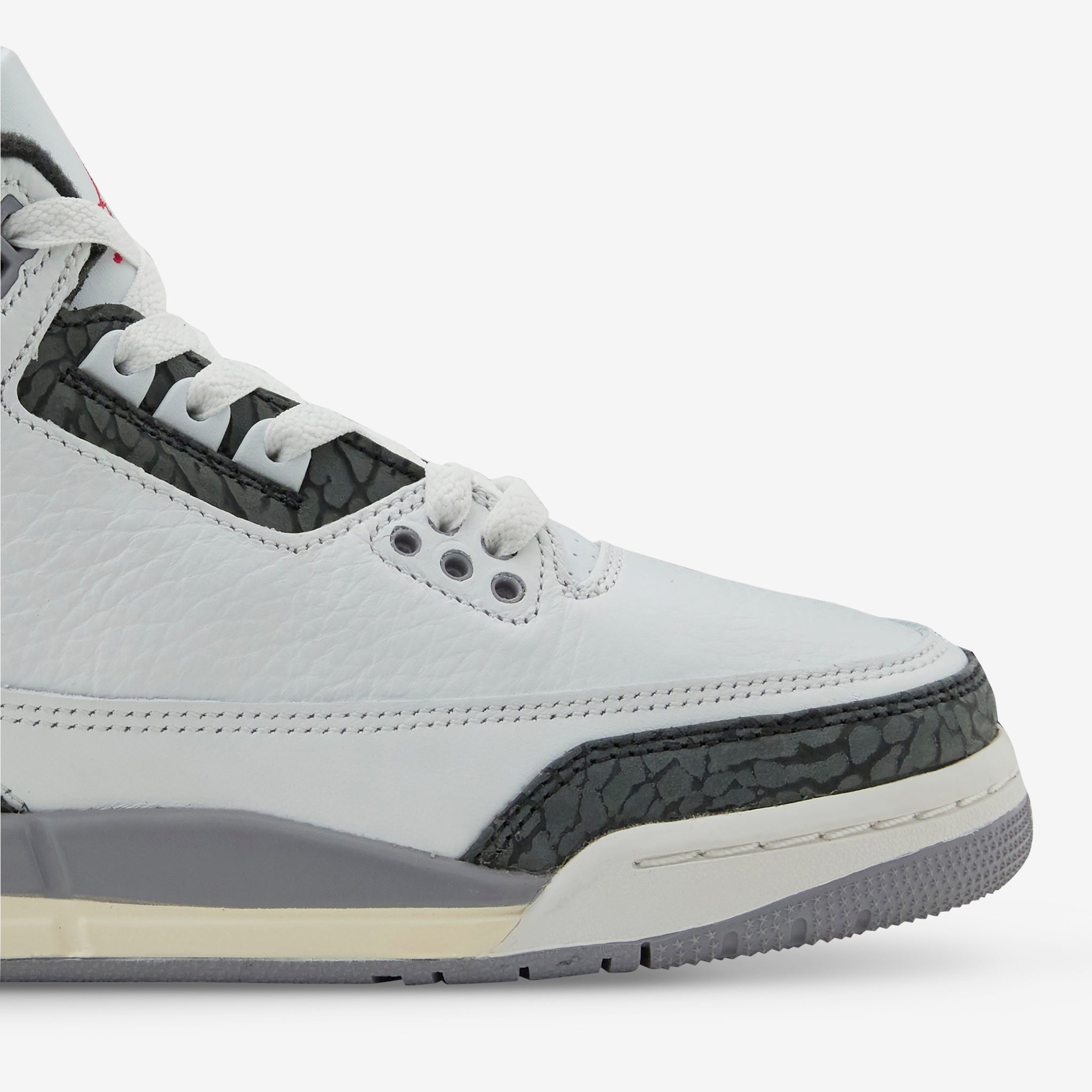 Air Jordan 3 Retro Preschool Sneakers - Summit White/Fire Red/Cement Grey/Black | Kids Basketball Shoes for School & Play | Perfect for Preschool Activities & Casual Wear