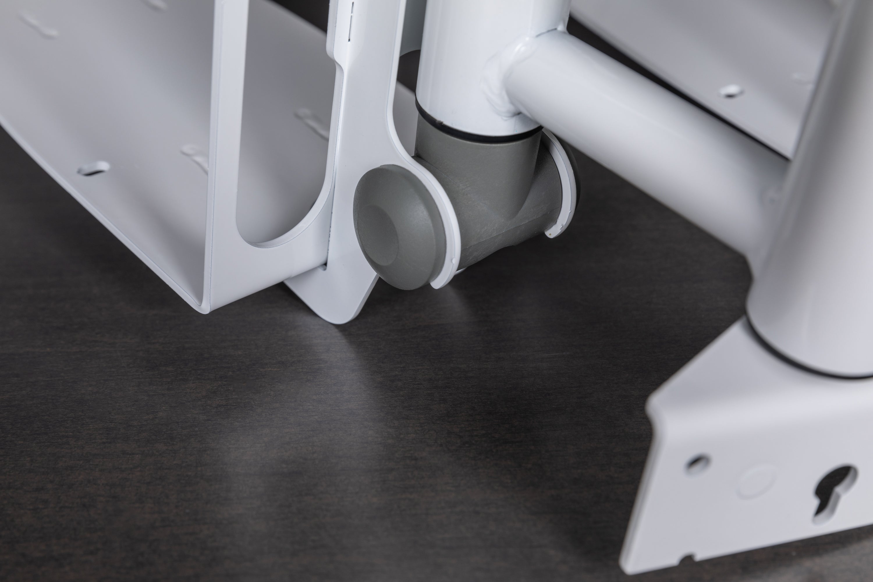DynAudio WSB1 Wall Mount Speaker Bracket - Heavy Duty Universal Mount for Bookshelf & Surround Sound Speakers - Perfect for Home Theater & Studio Setup