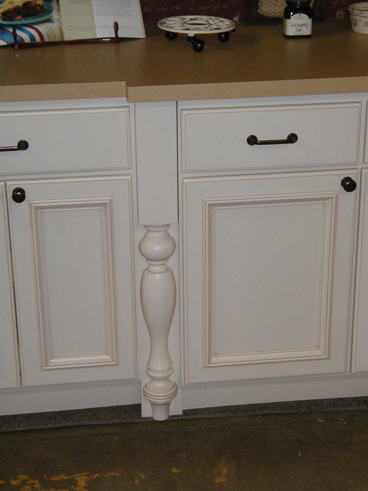 French Country Plain Island Column with Foot - Solid Cherry Wood Kitchen Island Legs for Farmhouse & Rustic Home Decor - Perfect for Dining Room, Kitchen, or Entryway Furniture