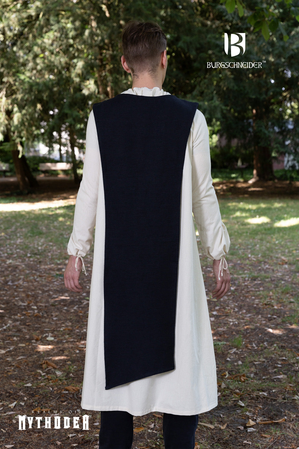 Black Dynasty Tabard - Medieval Renaissance Costume for LARP, Cosplay & Historical Reenactment | Perfect for Halloween, Theater & Fantasy Events