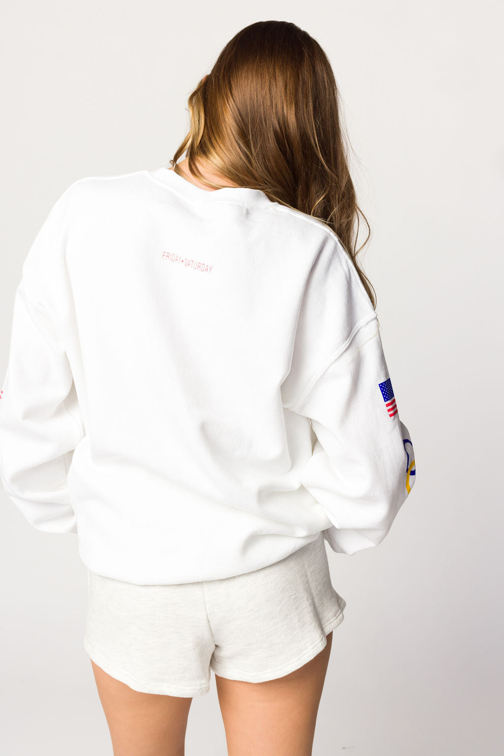 Team America Crewneck Sweatshirt - White | Comfortable & Stylish Unisex Pullover for Casual Wear & Outdoor Activities