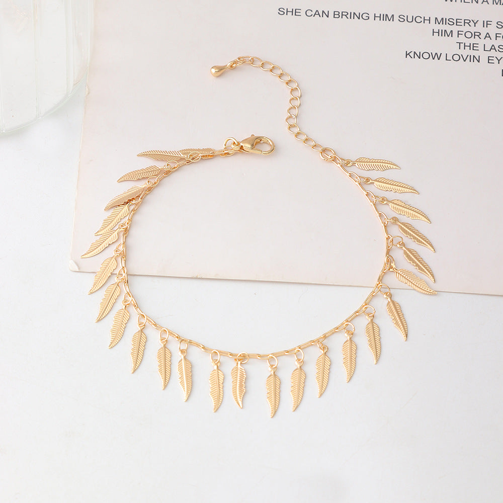 Shell Leaf Fashion Pendant Women's Sandals - Stylish Bohemian Beach Footwear for Summer Outings & Vacations