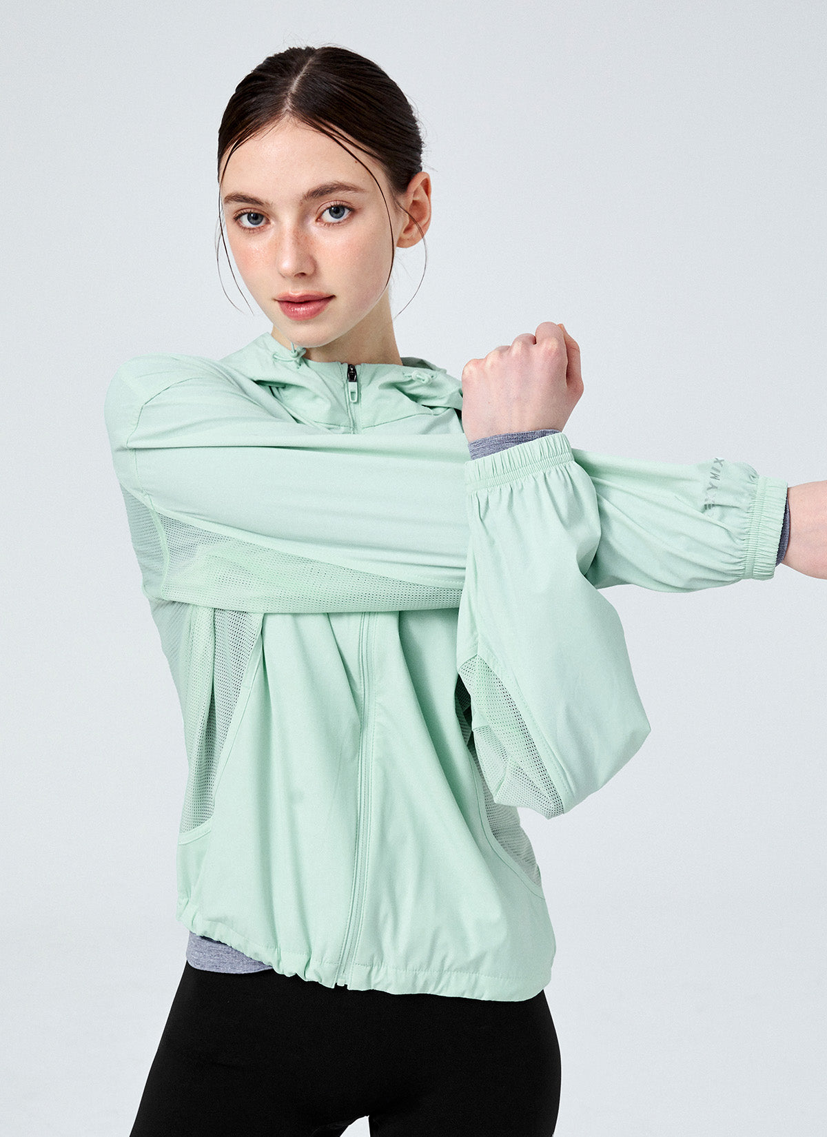 Breathable Mesh Hooded Crop Windbreaker Jacket - Lightweight & Stylish for Running, Hiking & Outdoor Activities