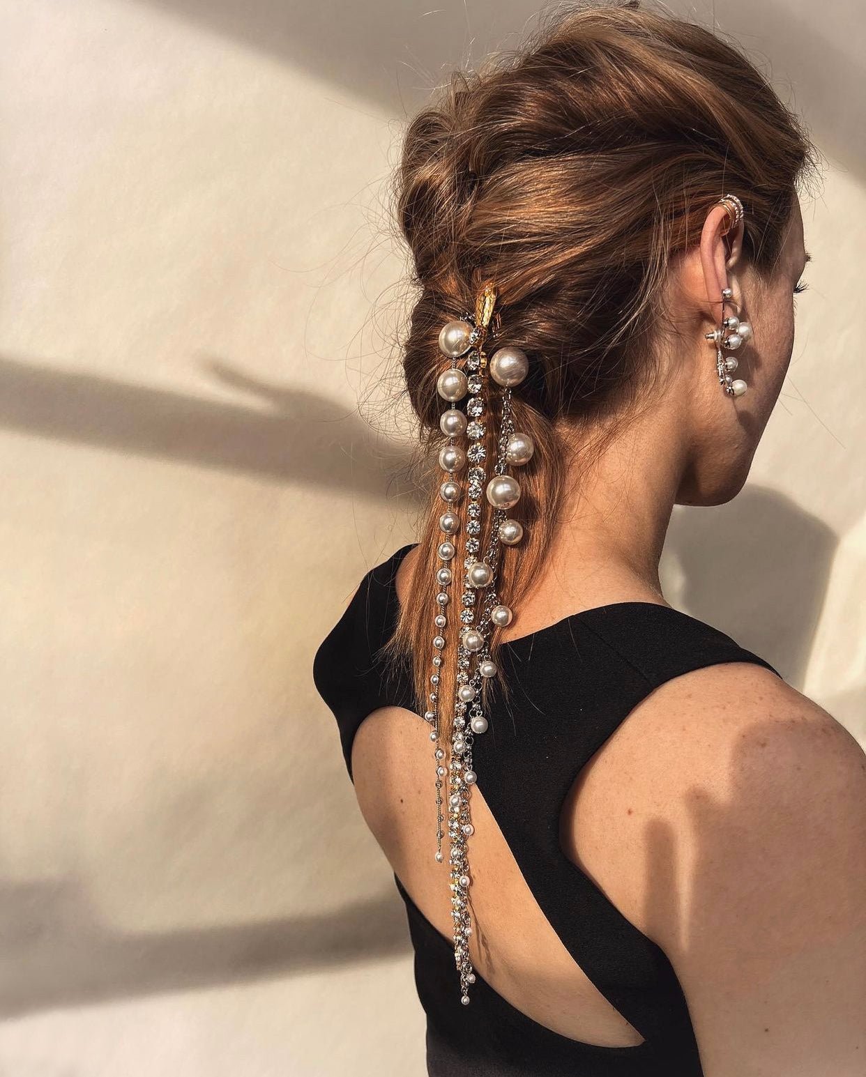 Serpent Crystal Spine Hair Clip - Elegant Rhinestone Hair Accessory for Women & Girls - Perfect for Parties, Weddings, and Everyday Wear