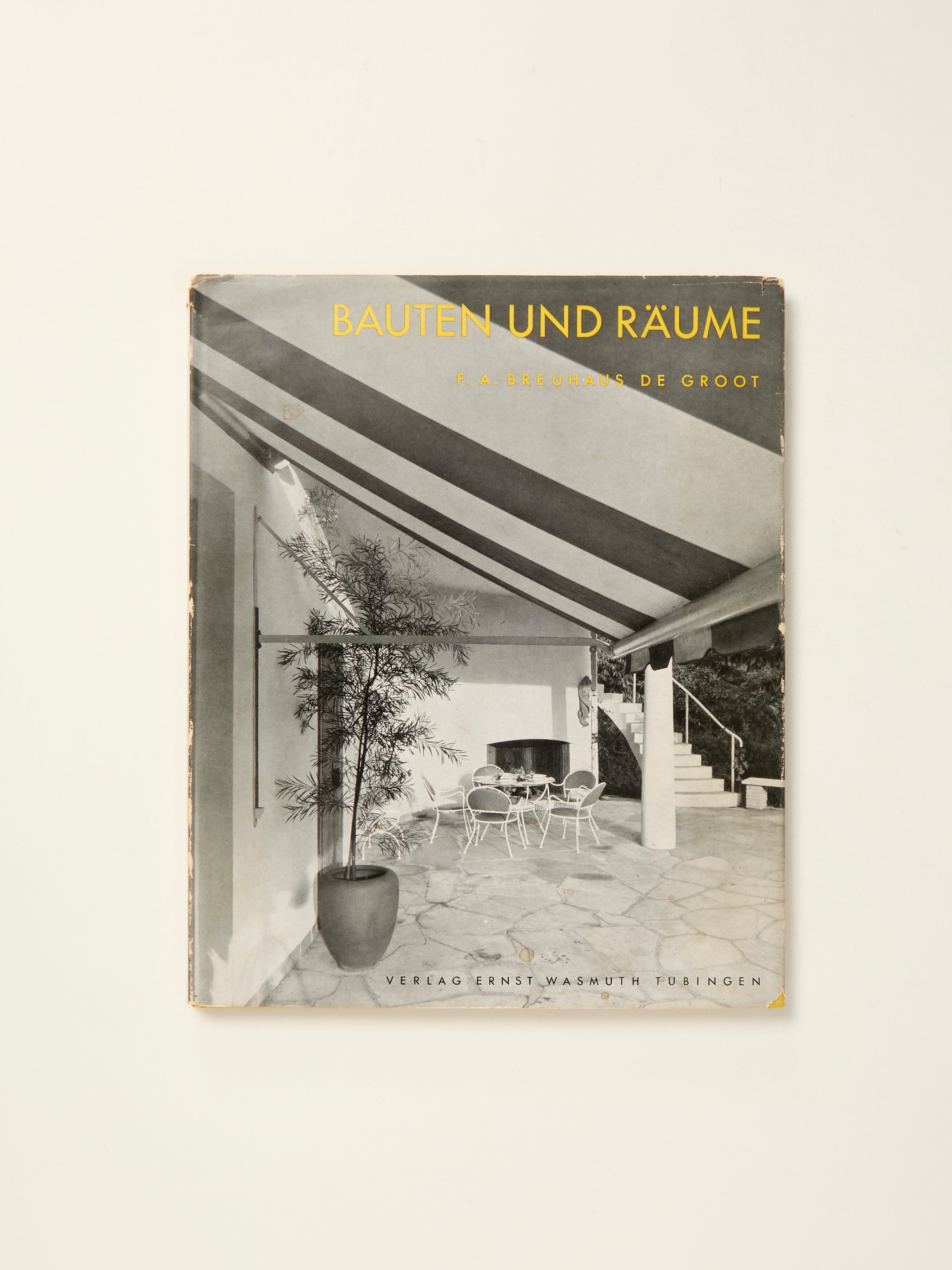 Bauten und Räume - High-Quality Building and Space Design Products for Home & Office Decor | Perfect for Modern Interior Design Projects