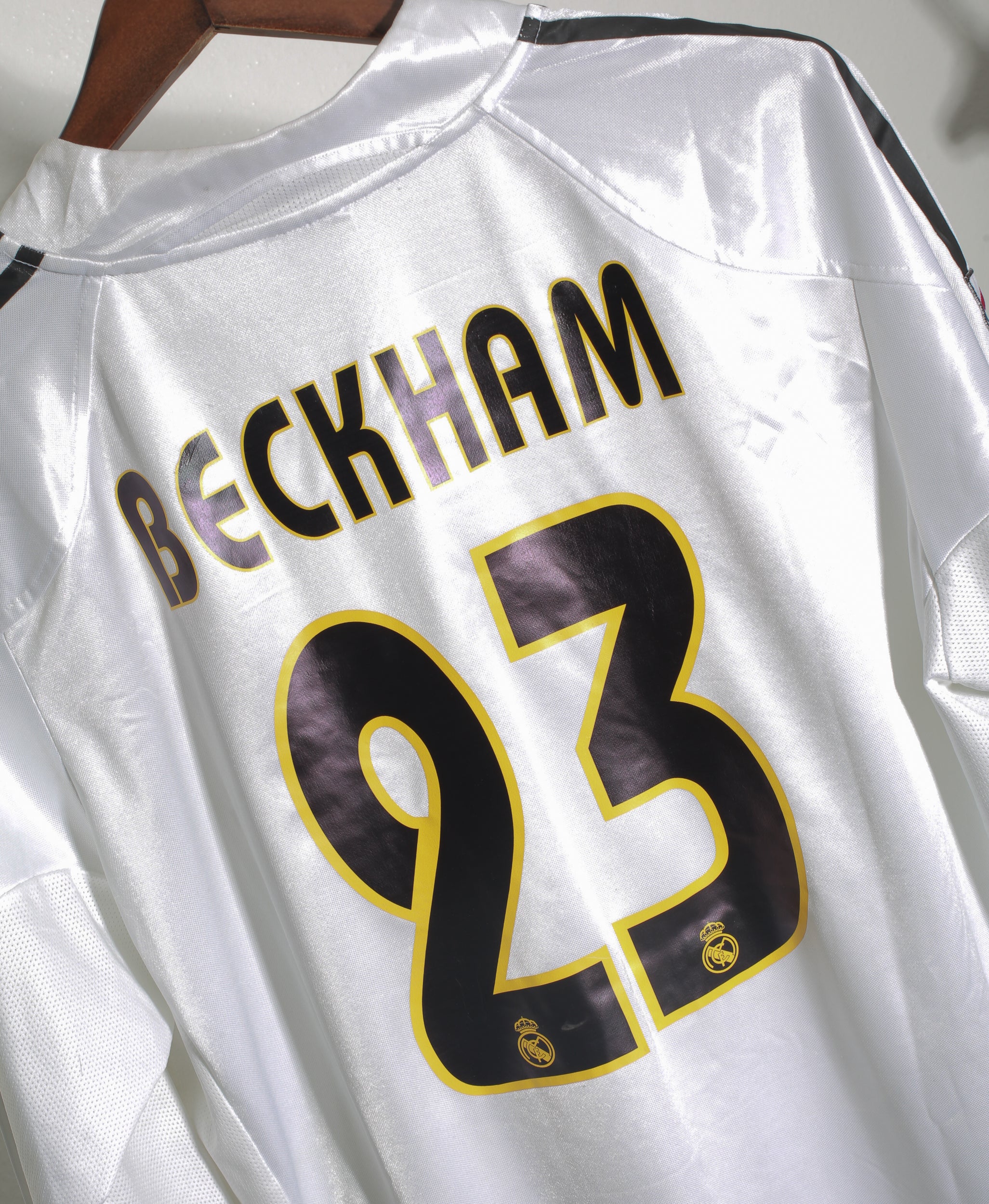 2004 Real Madrid Home Long Sleeve #23 David Beckham Jersey - XL Size for Soccer Fans & Collectors - Perfect for Matches, Gifts & Memorabilia Display