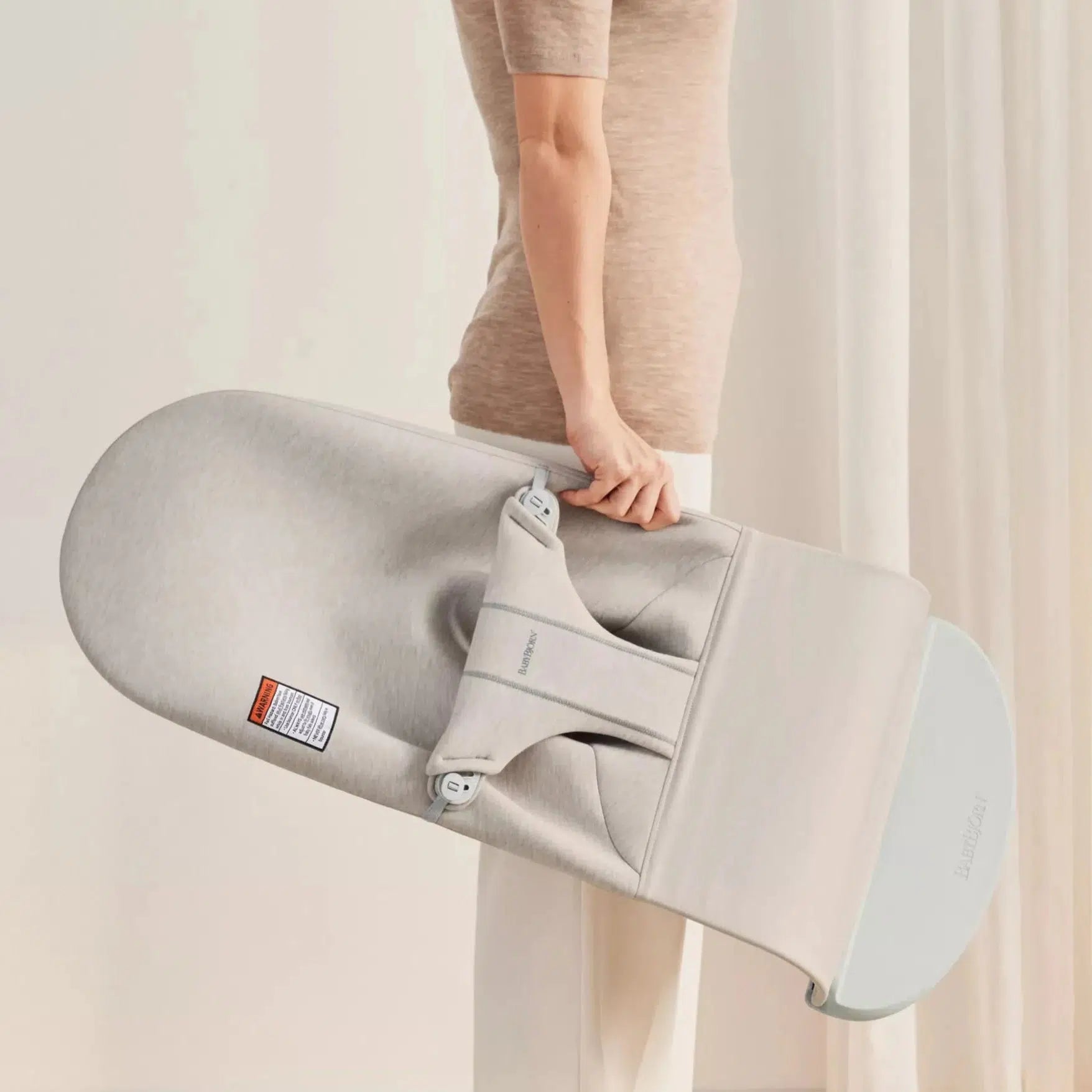 Baby Bjorn Bouncer Bliss 3D Jersey - Light Beige Baby Bouncer & Rocker | Soft Jersey Fabric, Ergonomic Design for Newborns & Infants | Perfect for Nursery, Playtime & Soothing Baby to Sleep