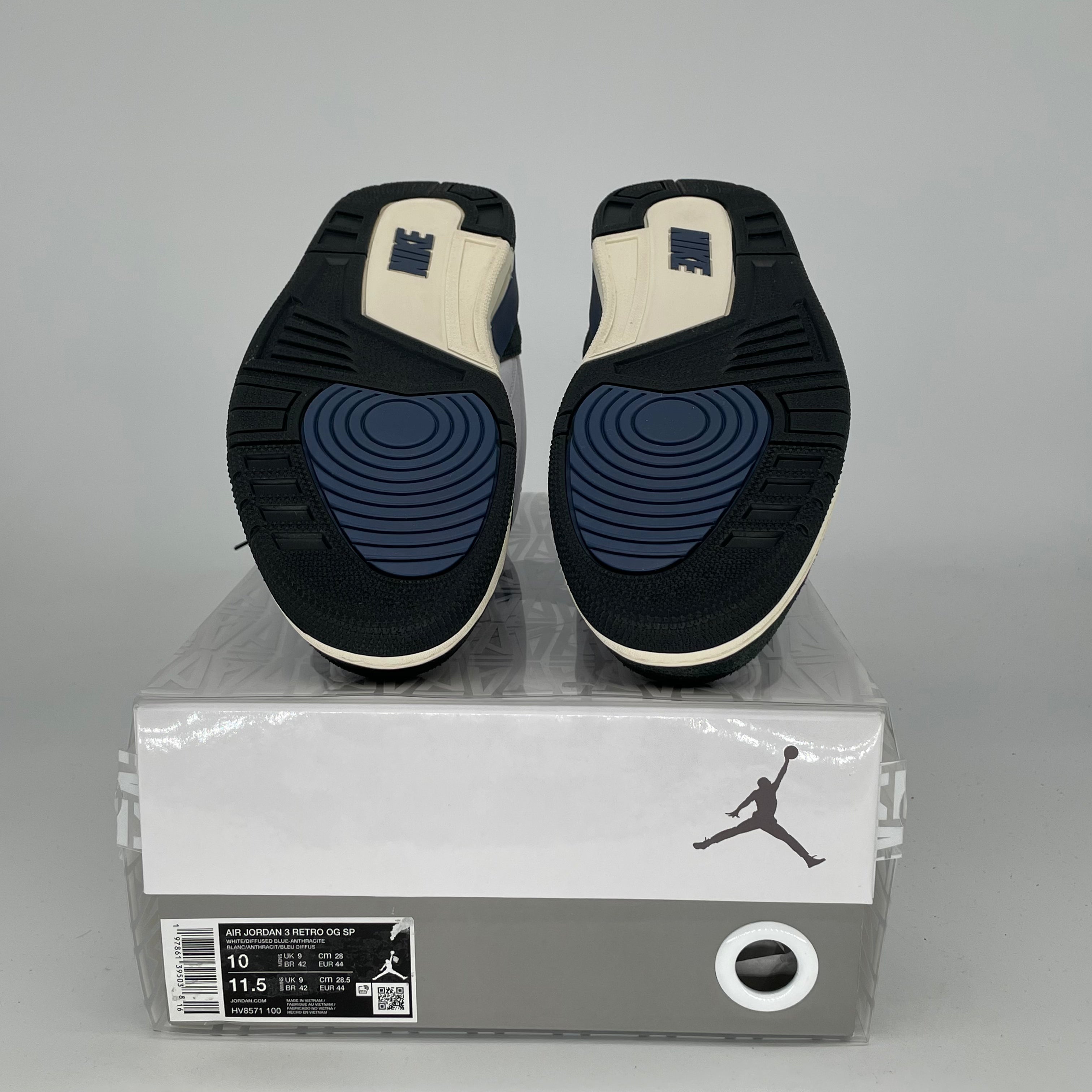 Original Air Jordan 3 Retro 'A Ma Maniére' Diffused Blue - Men's Size 10/Women's 11.5 (HV8571-100) - Authentic Sneakers for Basketball & Streetwear Fashion