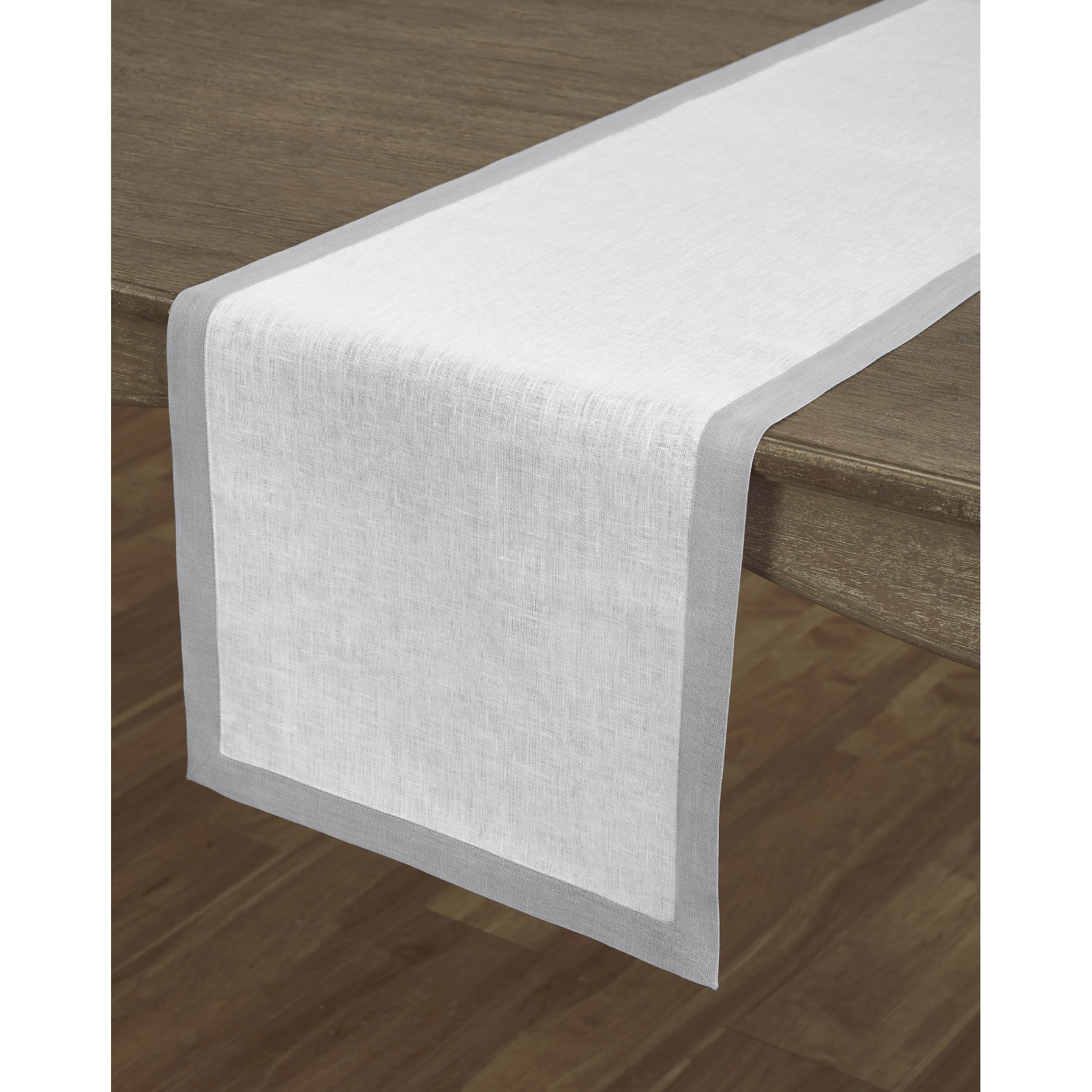 Elegant Classic Table Runner for Dining Room Decor - Perfect for Weddings, Holidays & Home Decor