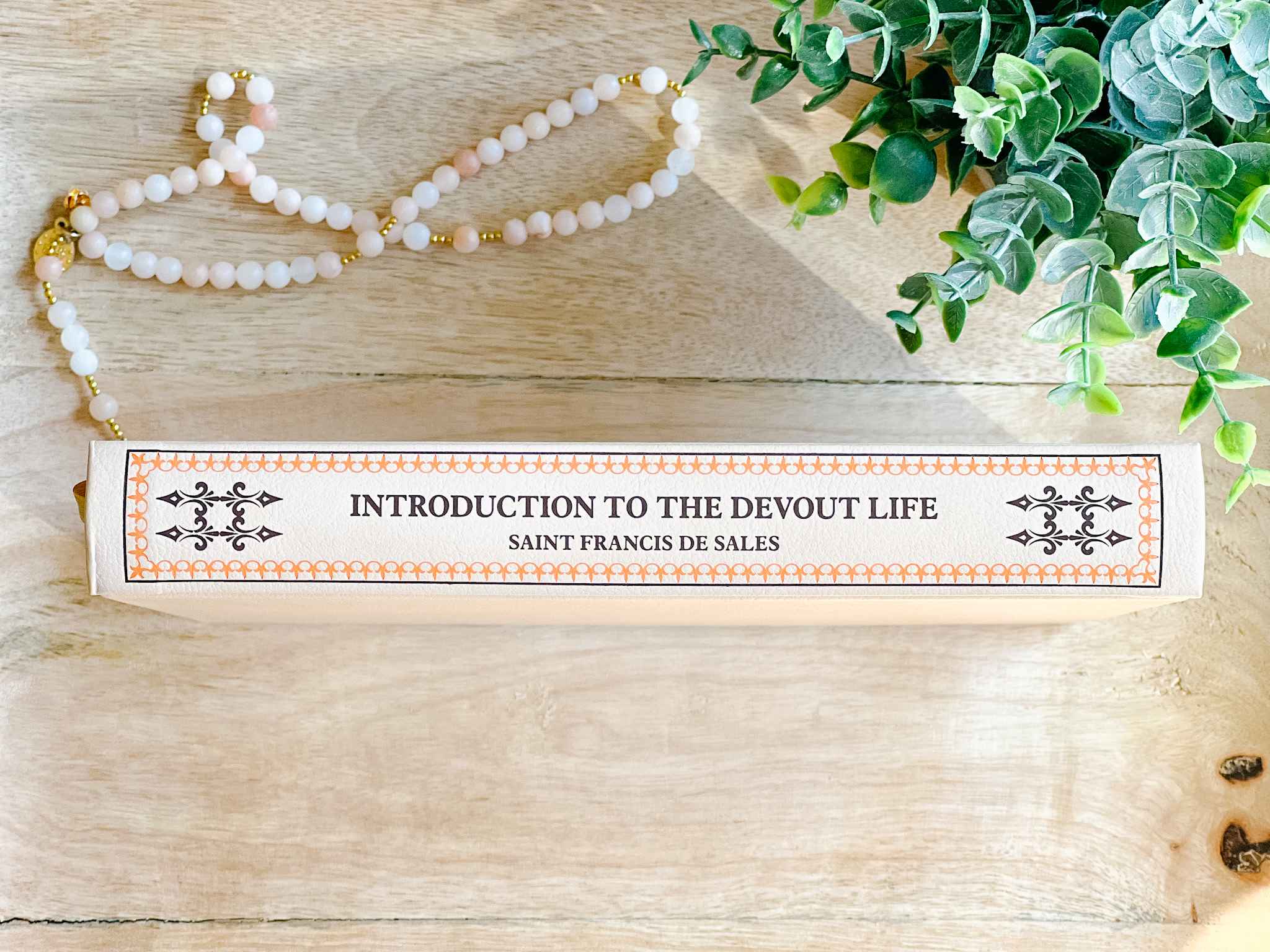 Introduction to the Devout Life - Classic Christian Spiritual Guide for Daily Devotion & Prayer | Perfect for Personal Growth & Bible Study