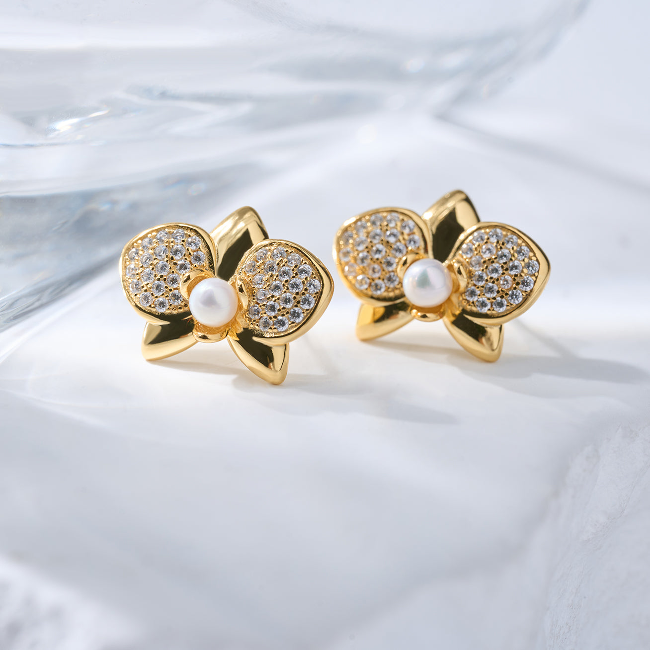 18K Solid Gold Diamond Akoya Hanadama Pearl Earrings - Luxury Pearl Jewelry for Women - Perfect for Weddings, Anniversaries & Special Occasions