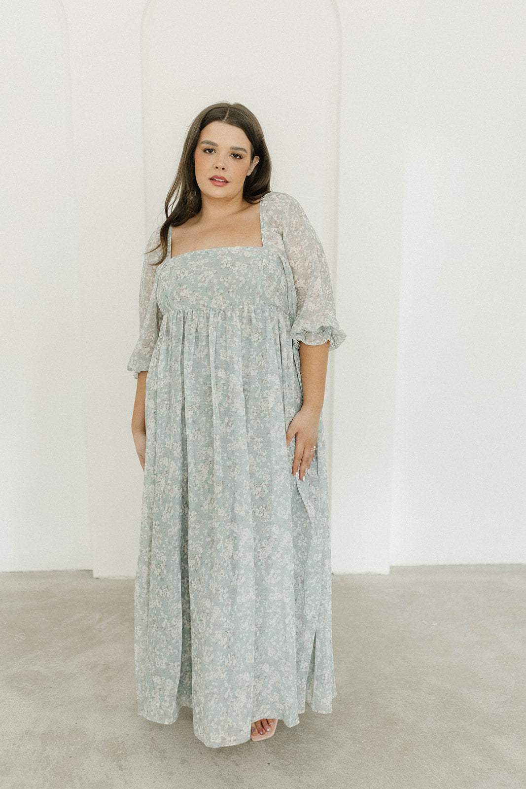 Elegant Sage Green Floral Smocked Maxi Dress for Women - Bump Friendly Maternity & Inclusive Sizing (S-3XL) - Perfect for Summer Weddings, Beach Vacations & Casual Outings