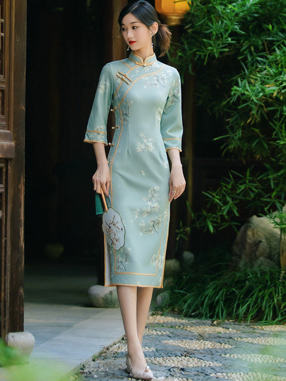 Elegant Blue Floral Print Cheongsam Qipao Dress - Vintage Chinese Style Midi Dress for Women | Perfect for Weddings, Parties & Special Occasions