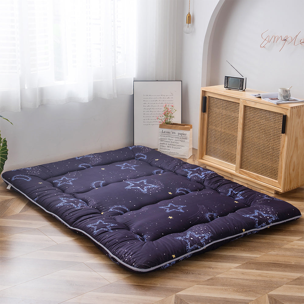 MAXYOYO Japanese Futon Mattress with Moon and Star Design - Foldable Floor Sleeping Mat for Guest Bed, Dorm Room, or Meditation Space