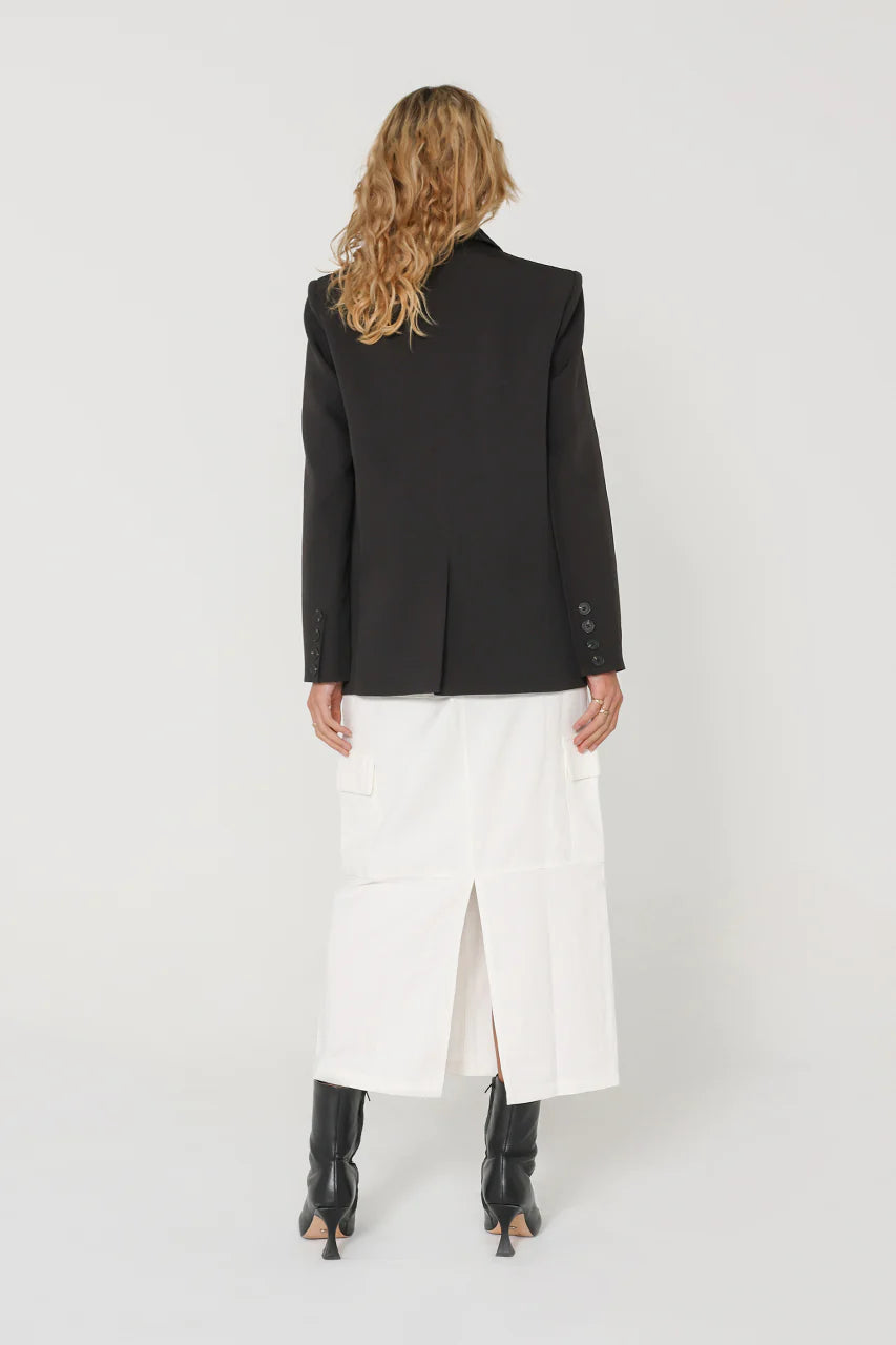 Audrey Women's Classic Blazer - Elegant Tailored Jacket for Office, Business & Formal Events | Perfect for Workwear, Interviews & Special Occasions