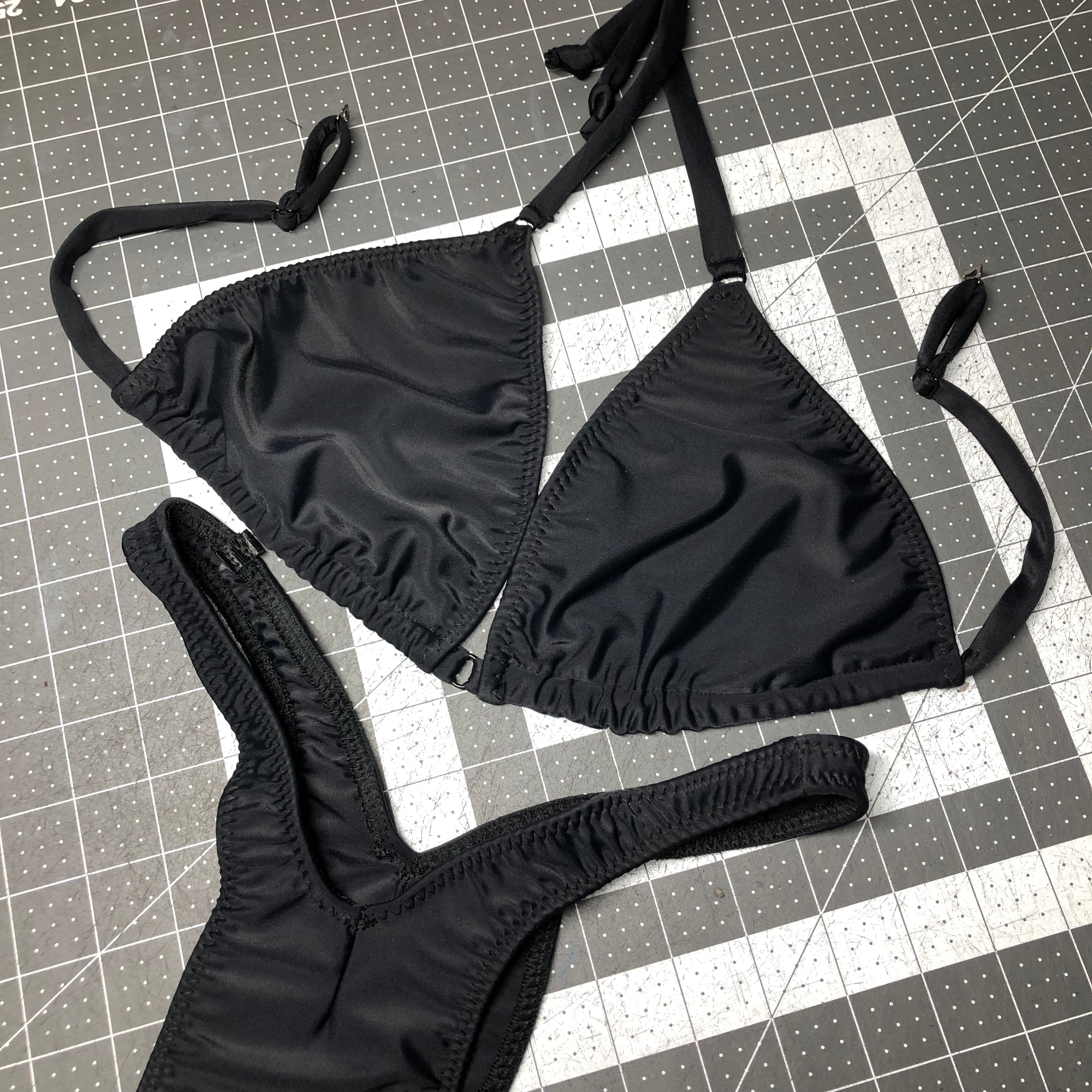 LBB Black Figure Posing Practice Suit for Artists - Perfect for Drawing, Sketching & Anatomy Study - Ideal for Art Class, Figure Drawing & Character Design Practice