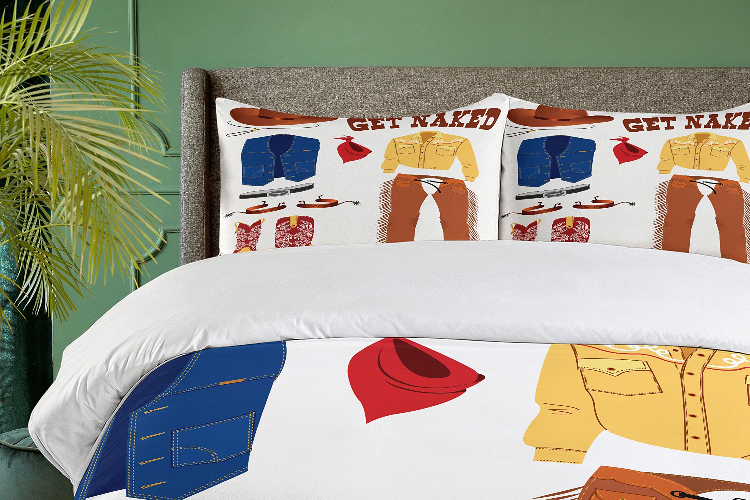 Ambesonne Cowboy Duvet Cover Set - Western Country Style Cartoon Print with Hat, Shirt & Vest | 3-Piece Queen Size Bedding Set with 2 Pillow Shams | Perfect for Ranch, Farmhouse or Western-Themed Bedrooms
