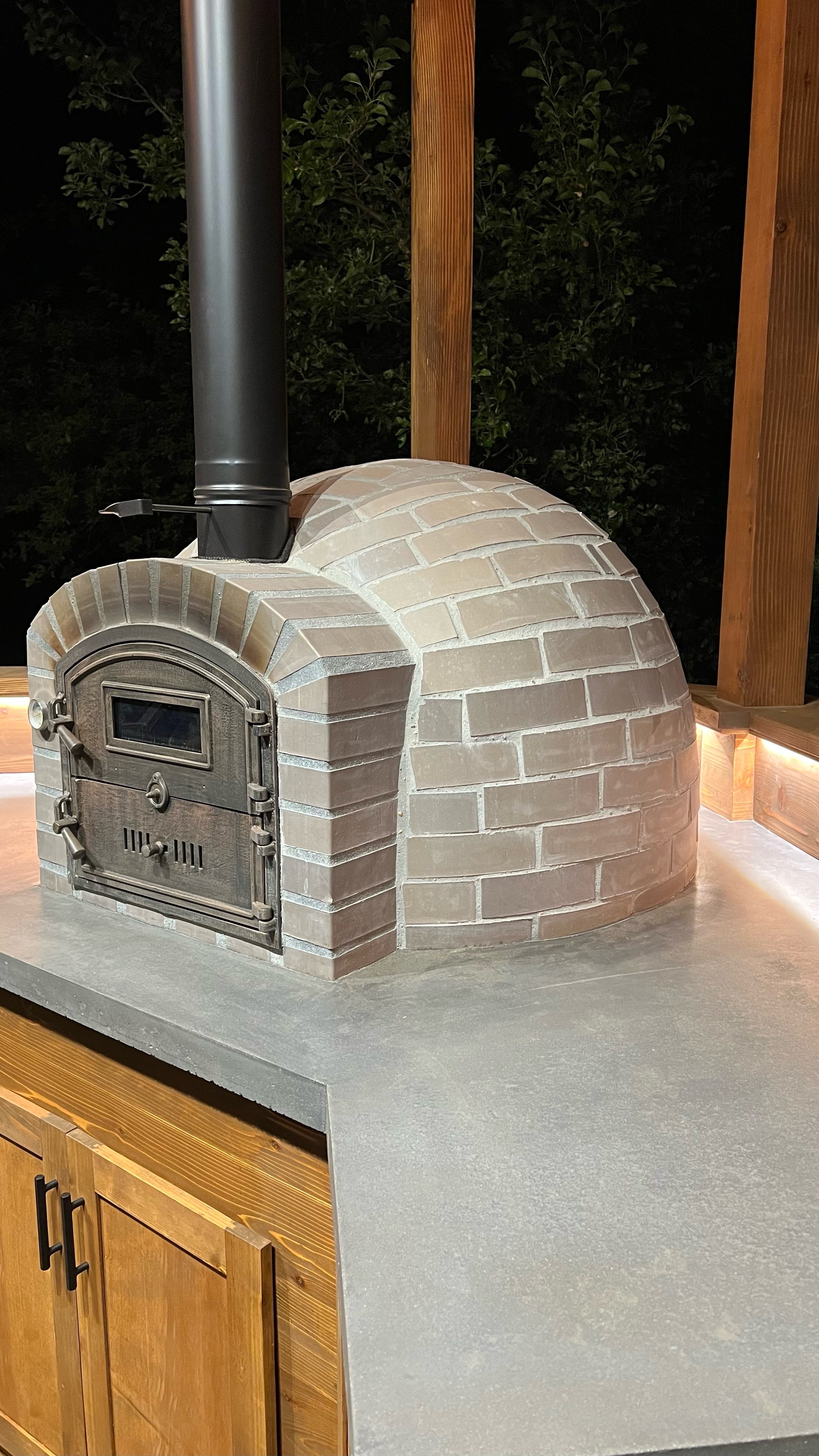 Premium Lume Alto All-in-One Pizza Oven - Brand New Model for Outdoor Cooking, Backyard Parties & Authentic Italian Pizza Making