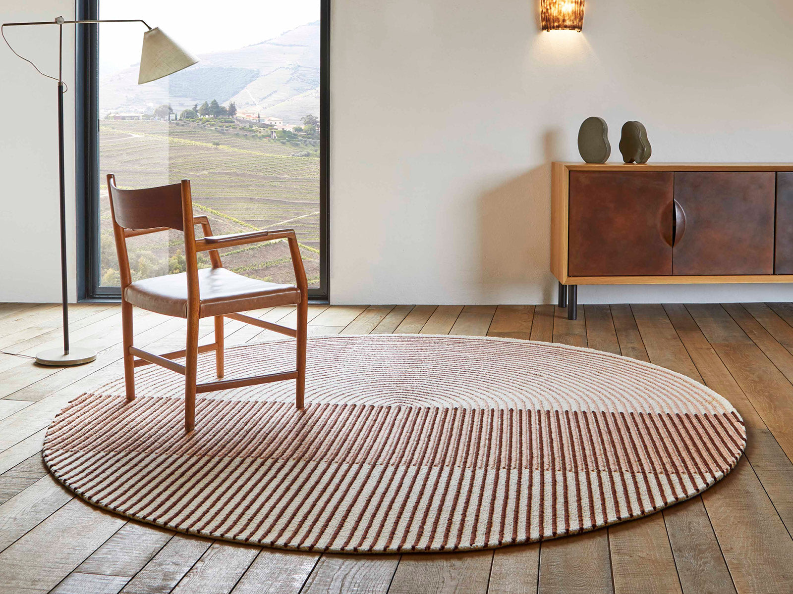 Stylish Round Jute Rug - Natural Fiber Floor Mat for Living Room, Bedroom & Boho Decor | Eco-Friendly & Durable Home Accent