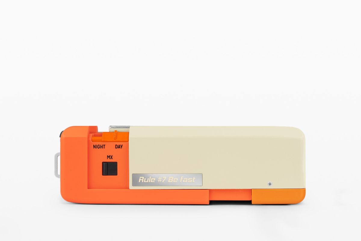 Lomography Lomomatic 110 Film Camera - Vintage Style Golden Gate Edition | Compact 110mm Film Photography for Travel, Street & Retro Shooting