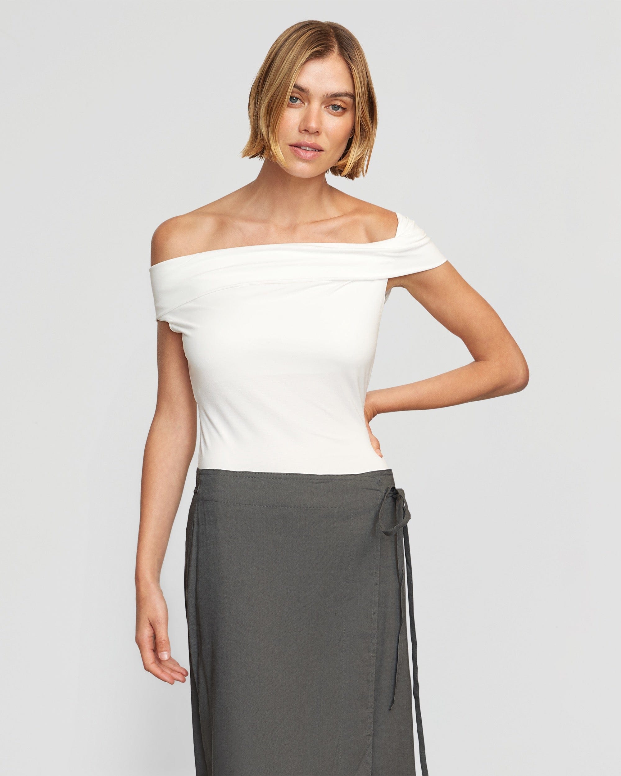 Asymmetrical Off Shoulder T-Shirt for Women - Trendy Casual Summer Top - Perfect for Beach, Parties, and Date Nights